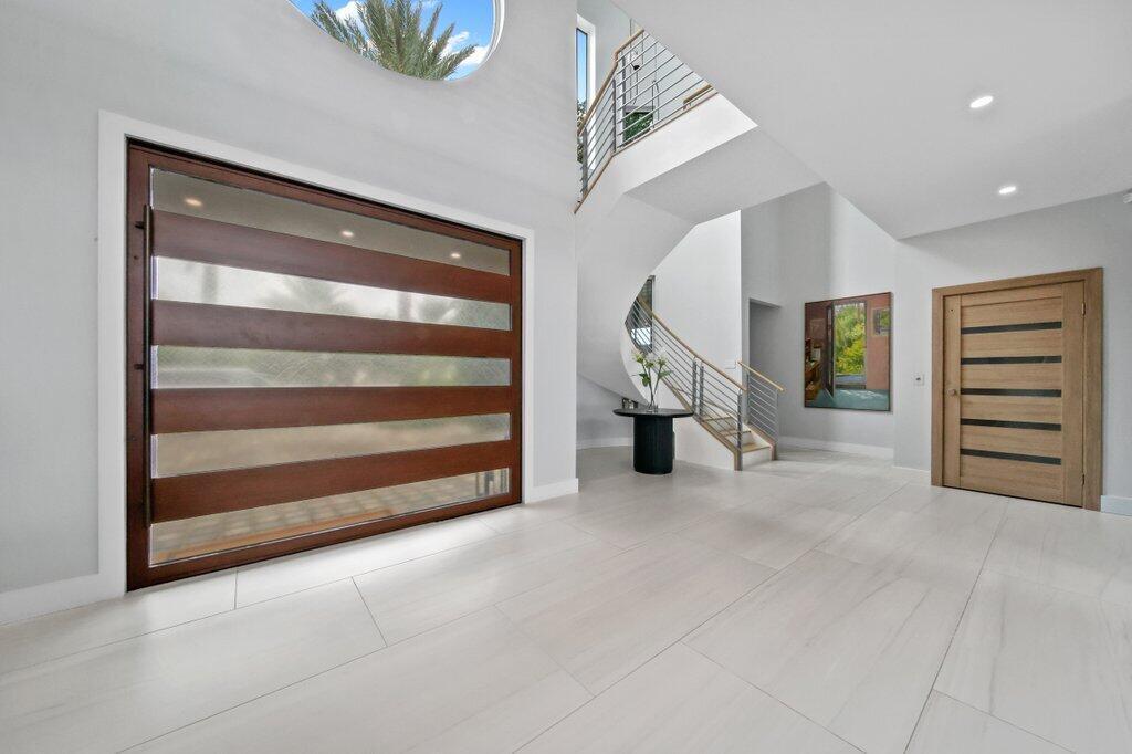 6879 SE SOUTH MARINA, Hutchinson Island FL 34996