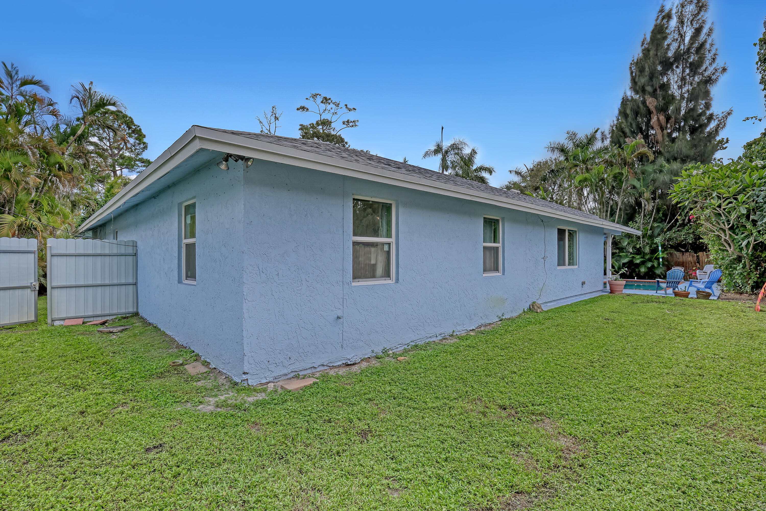 799 Huff, Haverhill FL 33415