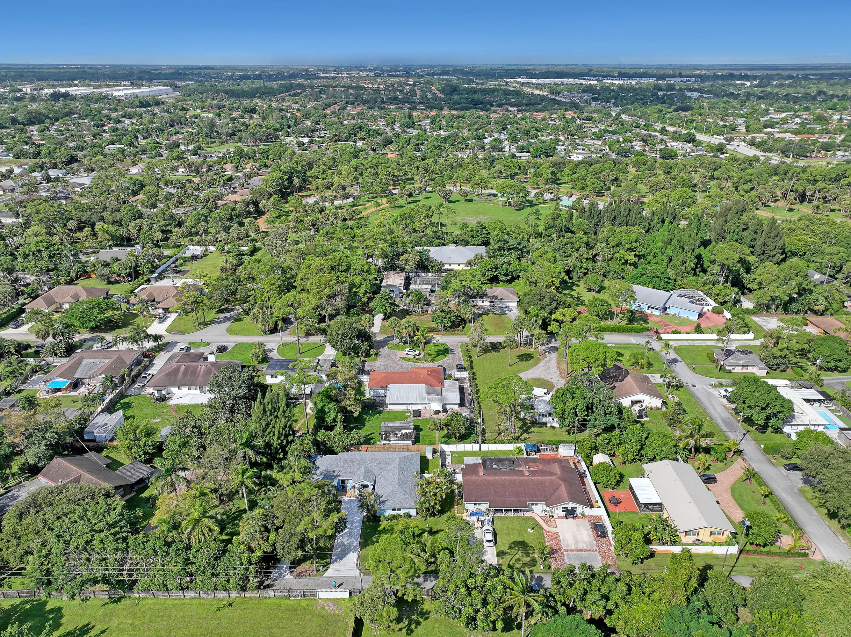 799 Huff, Haverhill FL 33415