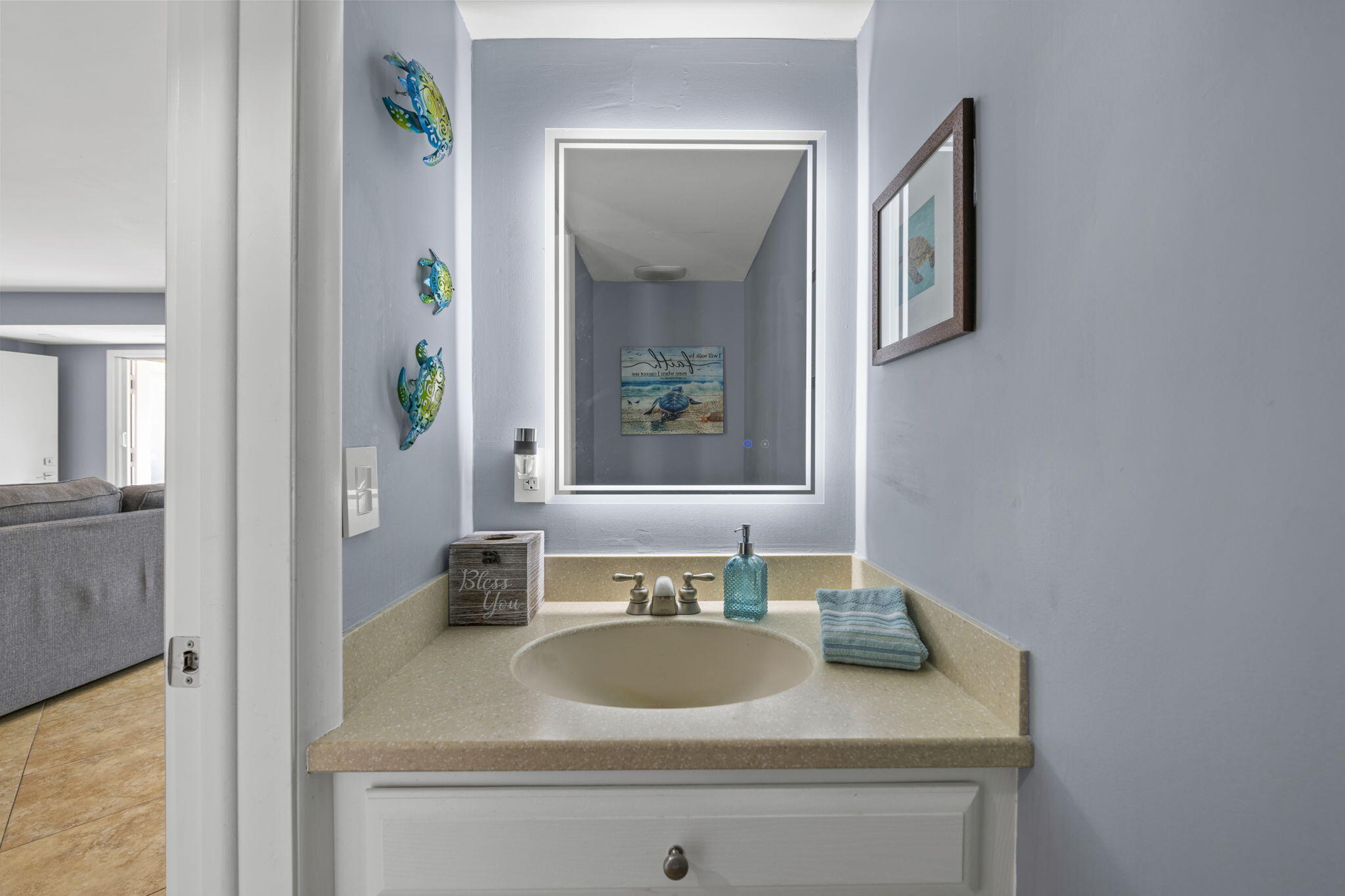 2201 N SURF #1, Hollywood FL 33019