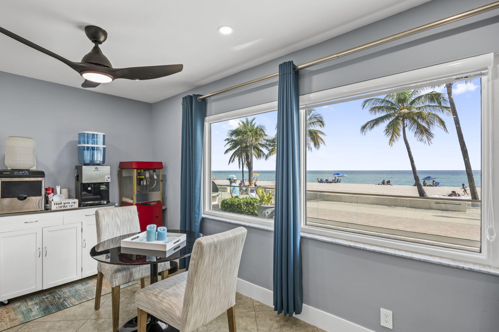 2201 N SURF #1, Hollywood FL 33019