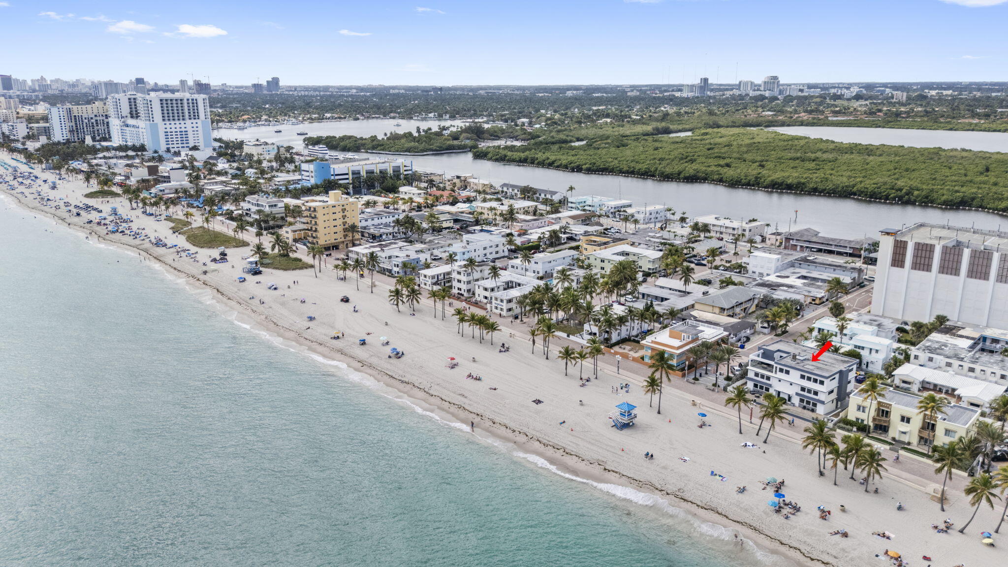 2201 N SURF #1, Hollywood FL 33019
