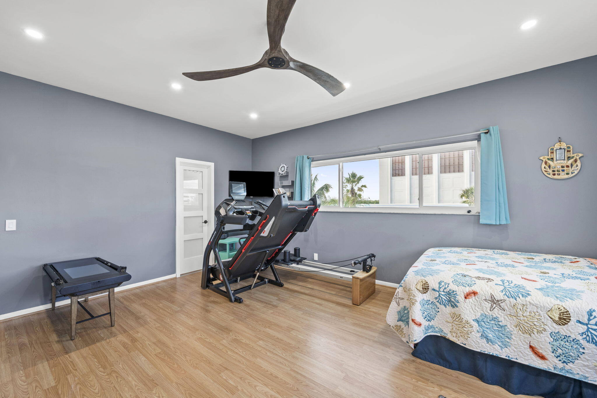 2203 N SURF #PH2, Hollywood FL 33019