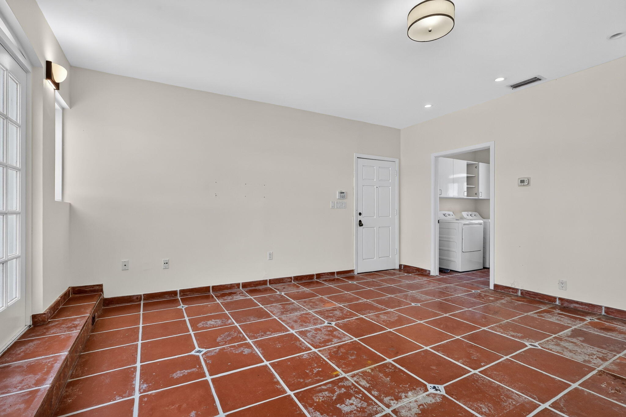 7500 W TREASURE, North Bay Village FL 33141