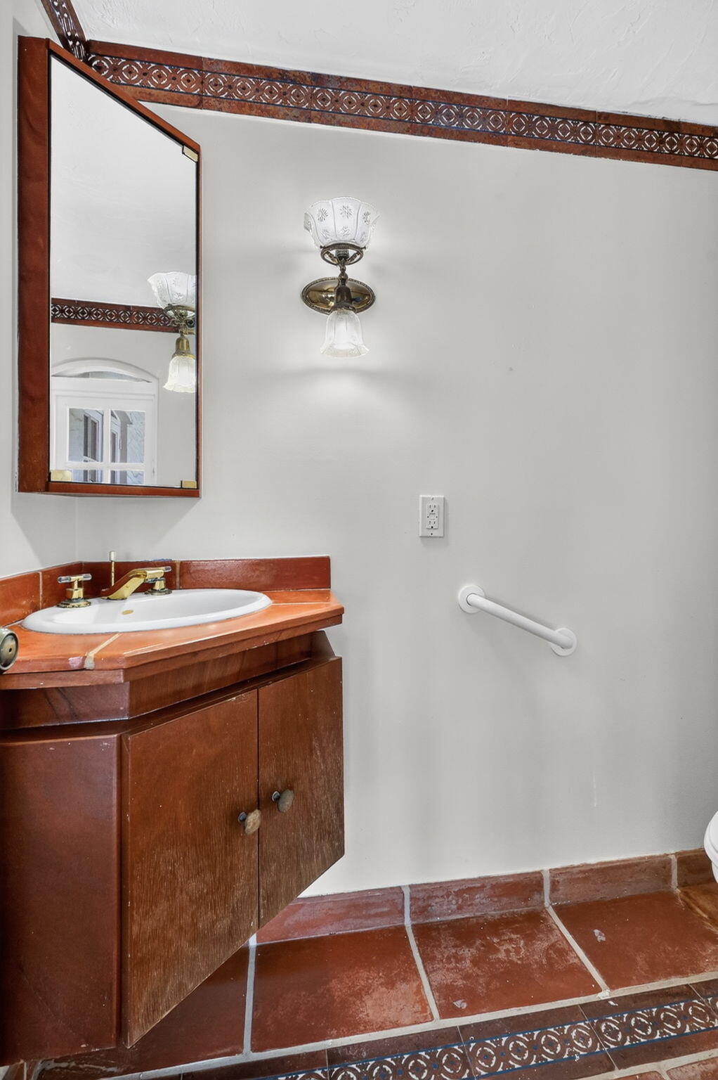 7500 W TREASURE, North Bay Village FL 33141