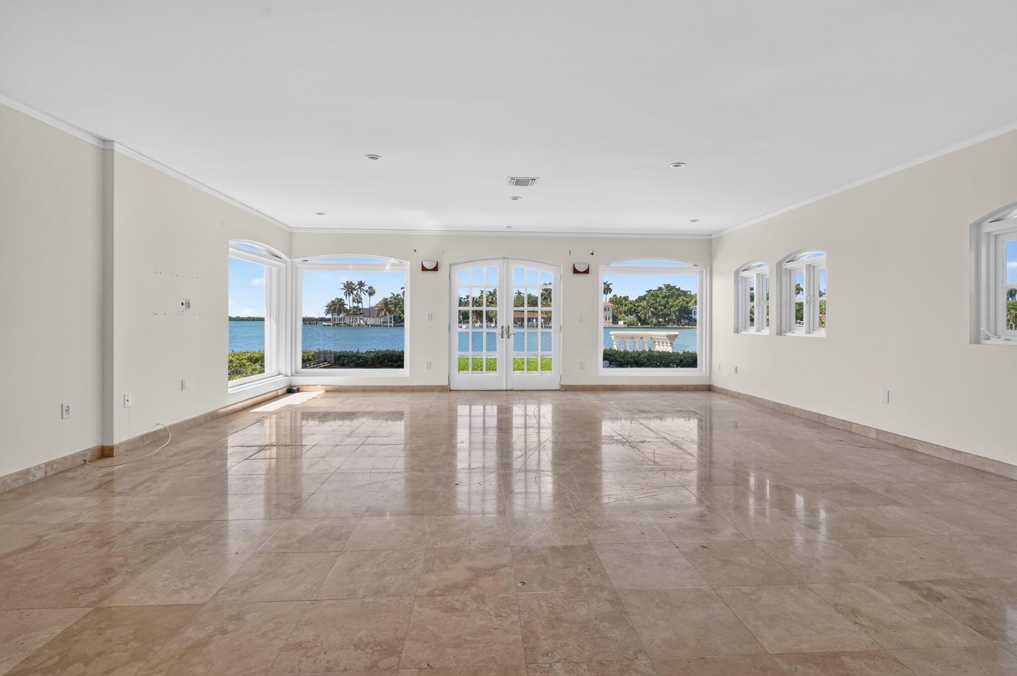 7500 W TREASURE, North Bay Village FL 33141