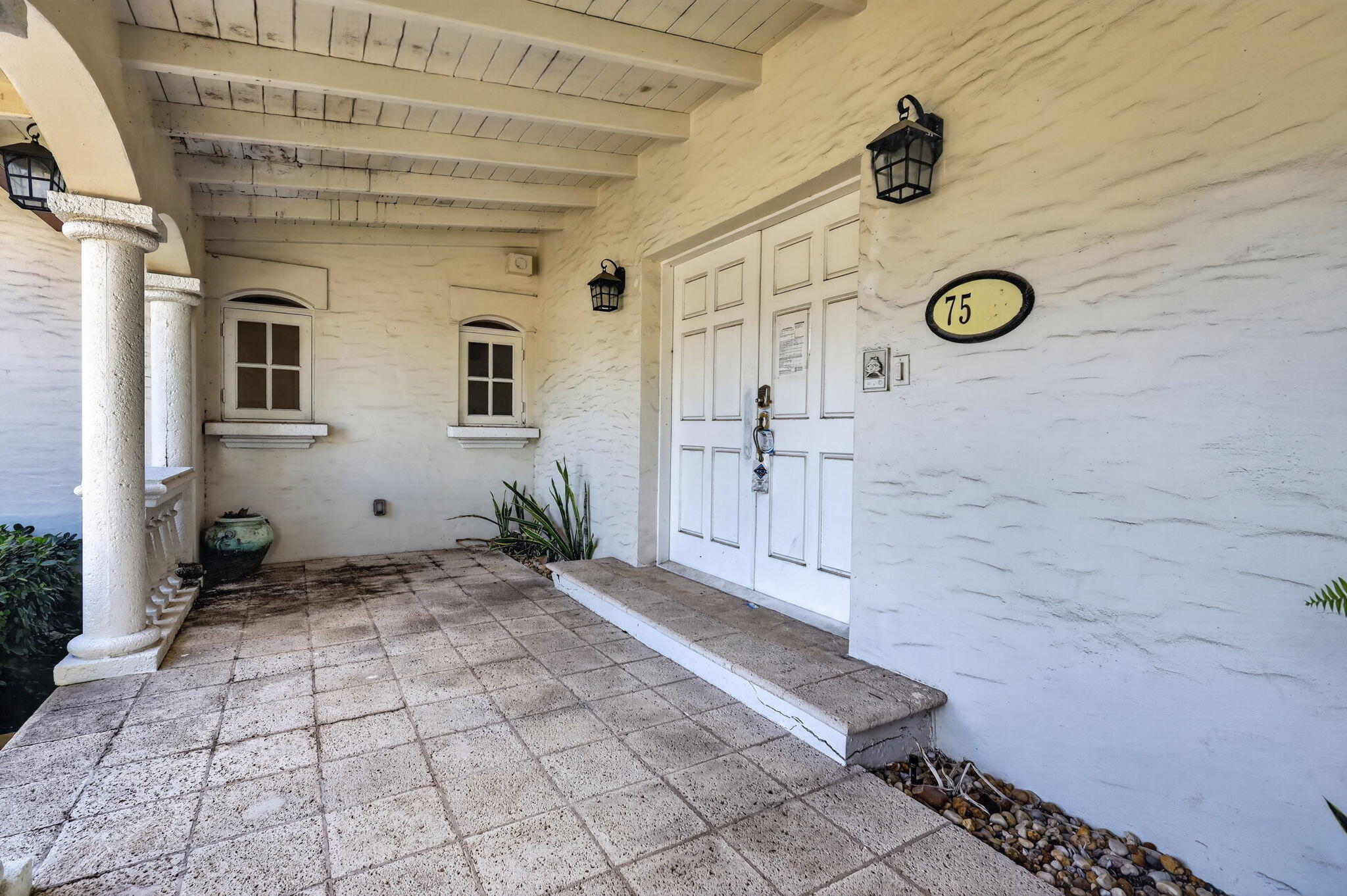 7500 W TREASURE, North Bay Village FL 33141