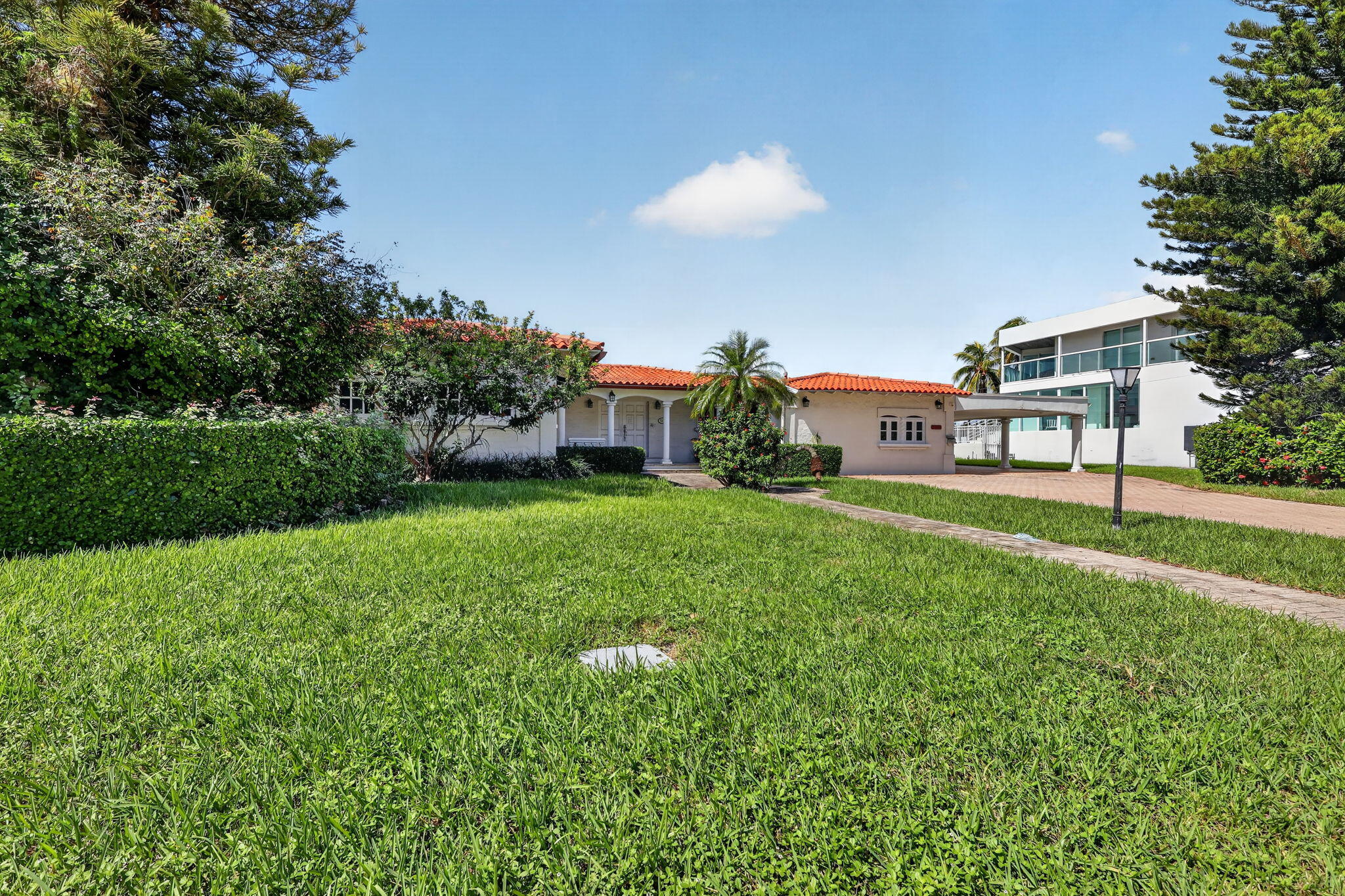 7500 W TREASURE, North Bay Village FL 33141
