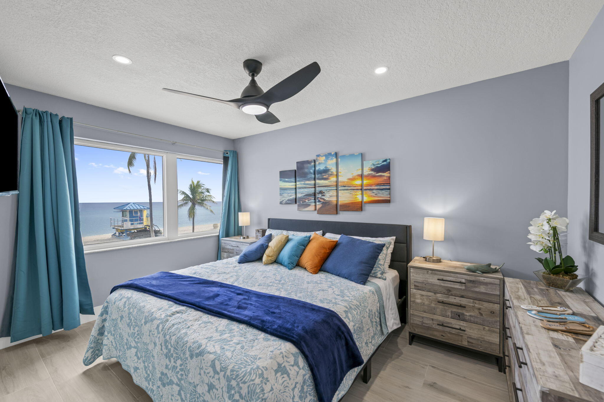2205 N SURF #3, Hollywood FL 33019