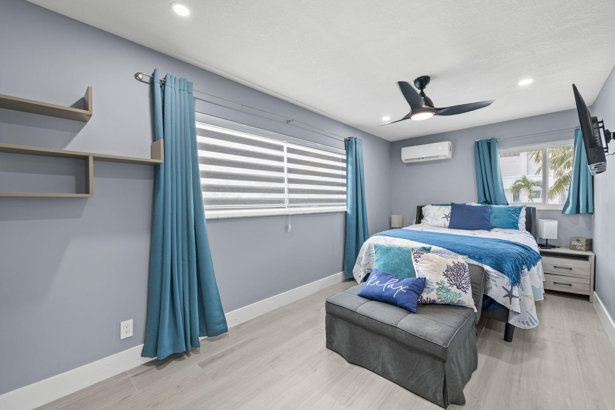 2205 N SURF #3, Hollywood FL 33019