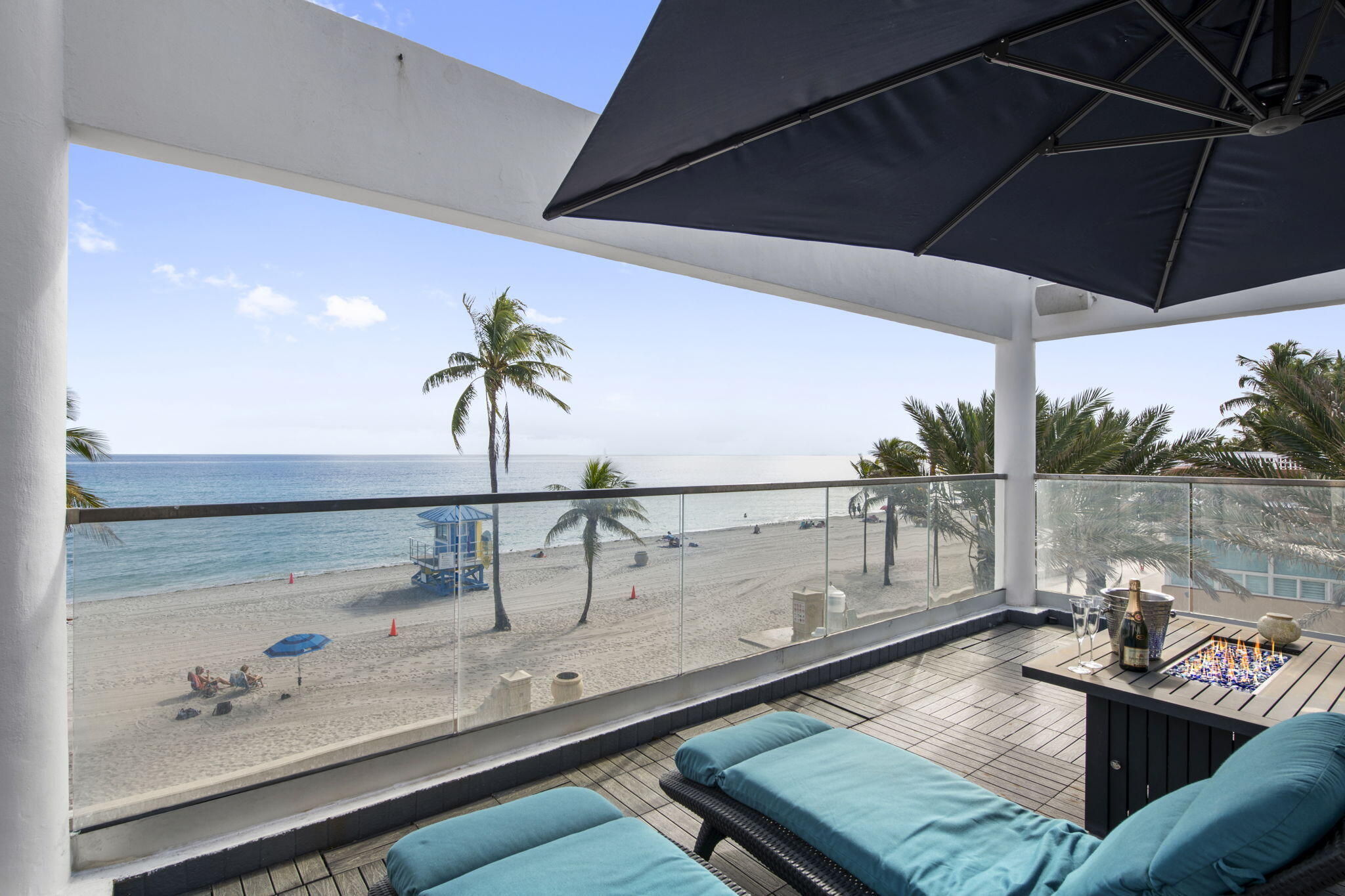 2205 N SURF #3, Hollywood FL 33019