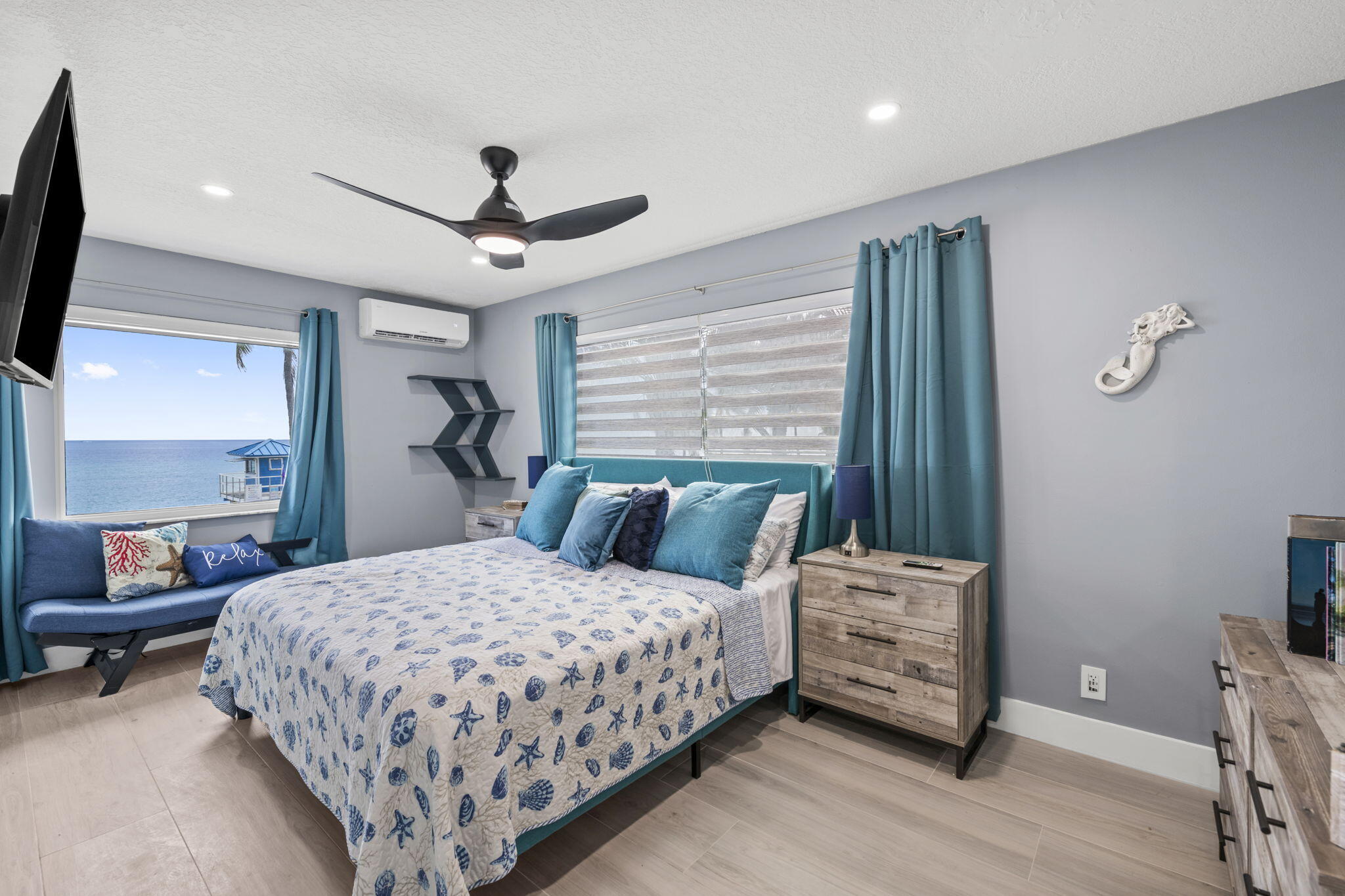 2205 N SURF #3, Hollywood FL 33019