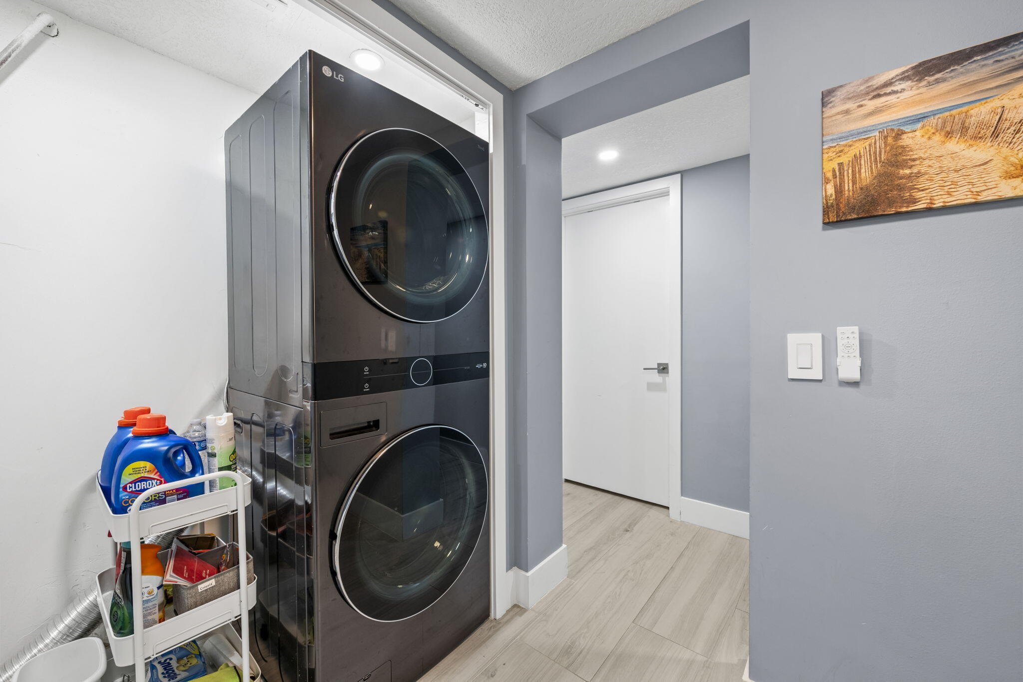 2205 N SURF #3, Hollywood FL 33019