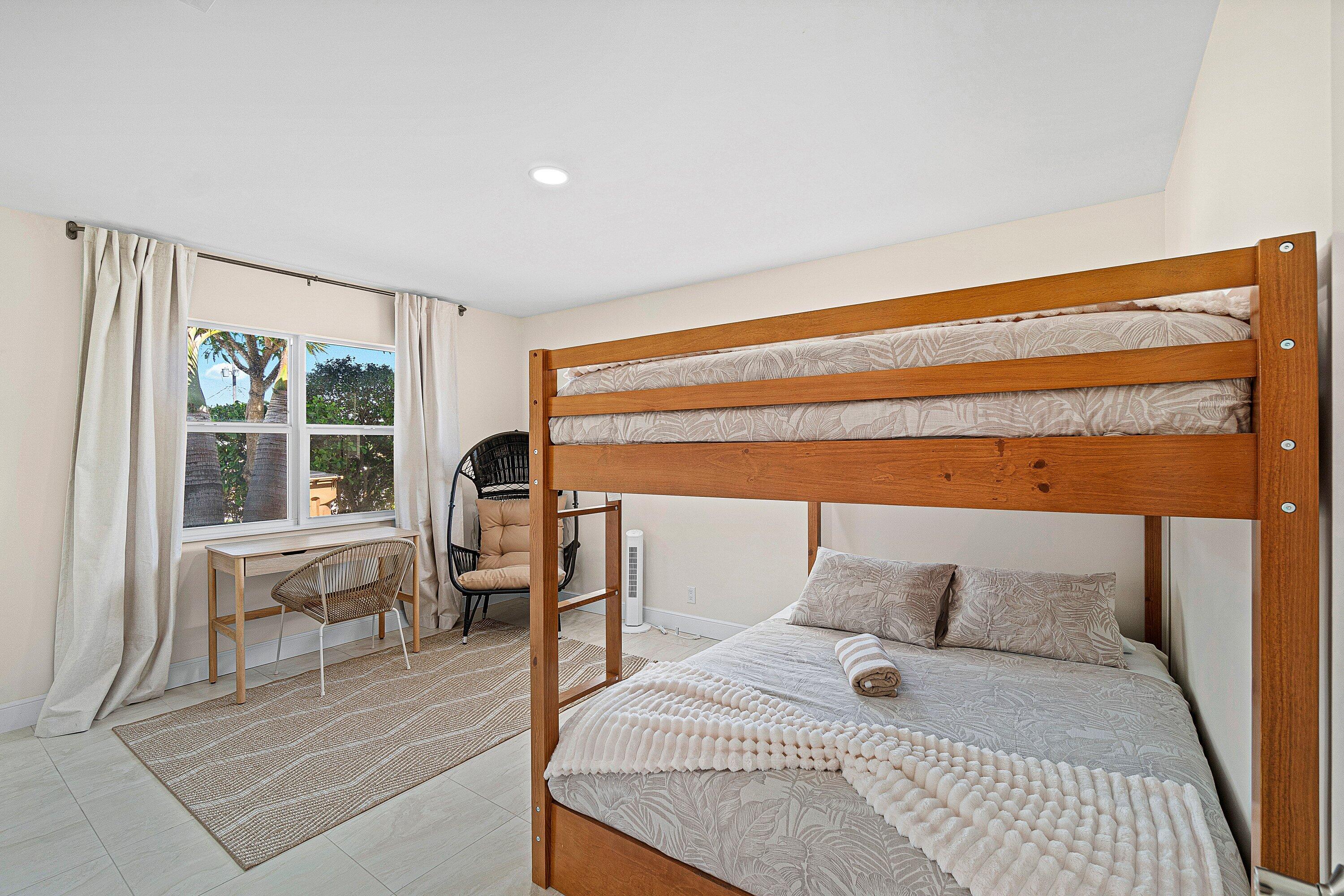 1616 SE 4TH, Deerfield Beach FL 33441