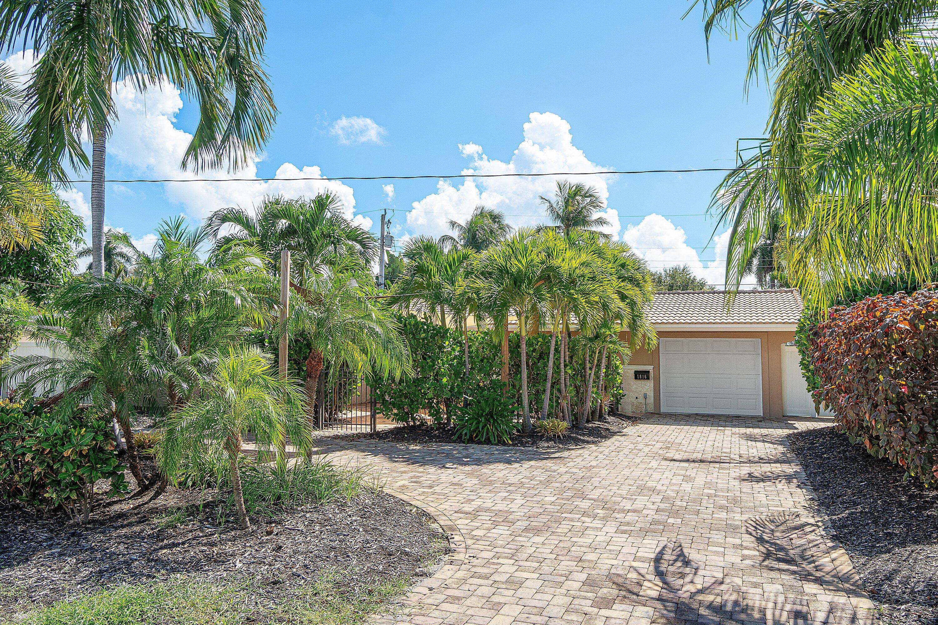 1616 SE 4TH, Deerfield Beach FL 33441