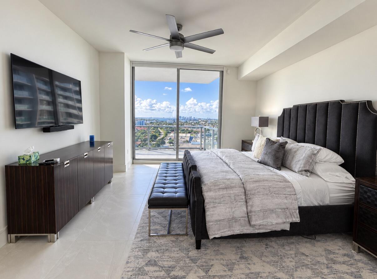 220 Lake Shore #1607, Lake Park FL 33403