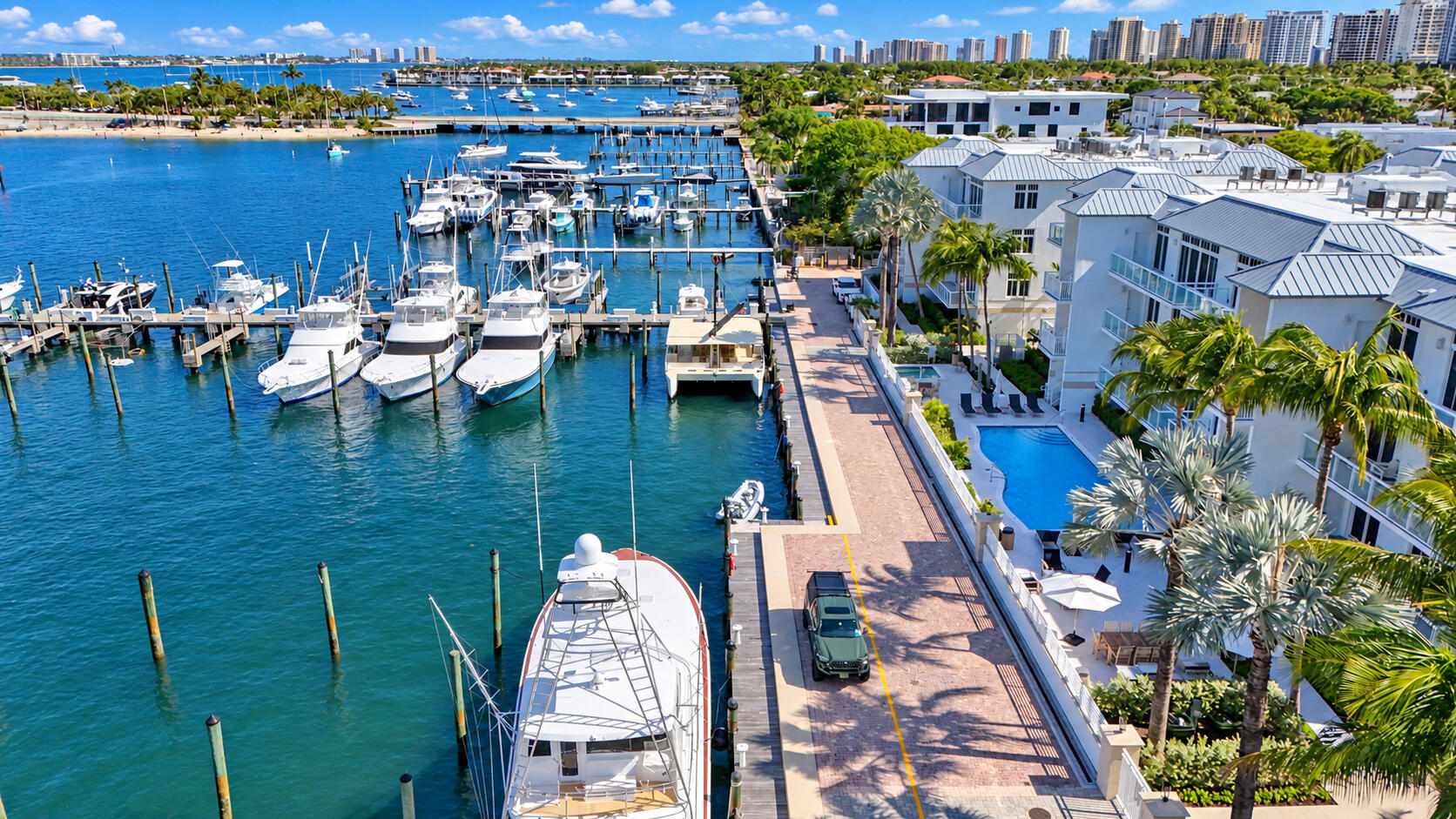 184 Lake #4102, Palm Beach Shores FL 33404