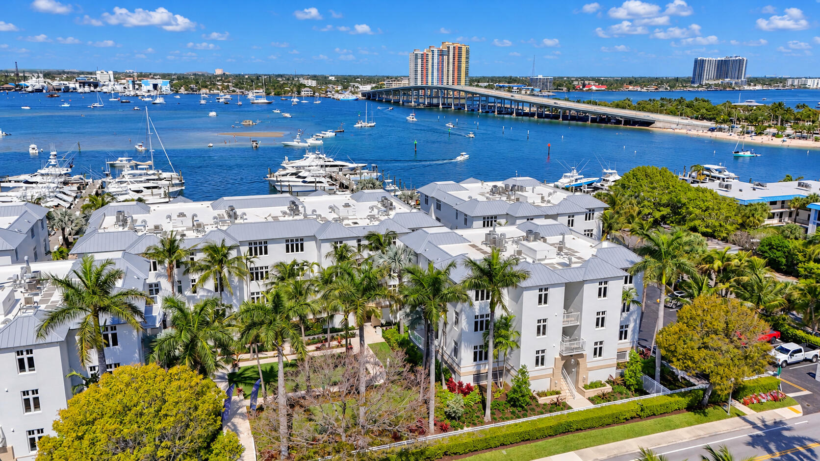 184 Lake #4102, Palm Beach Shores FL 33404