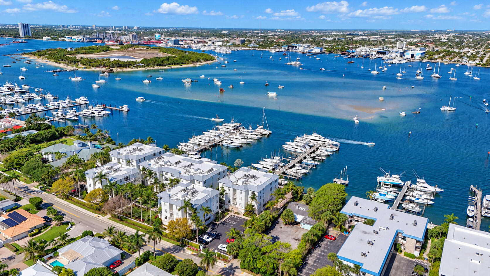 184 Lake #4102, Palm Beach Shores FL 33404