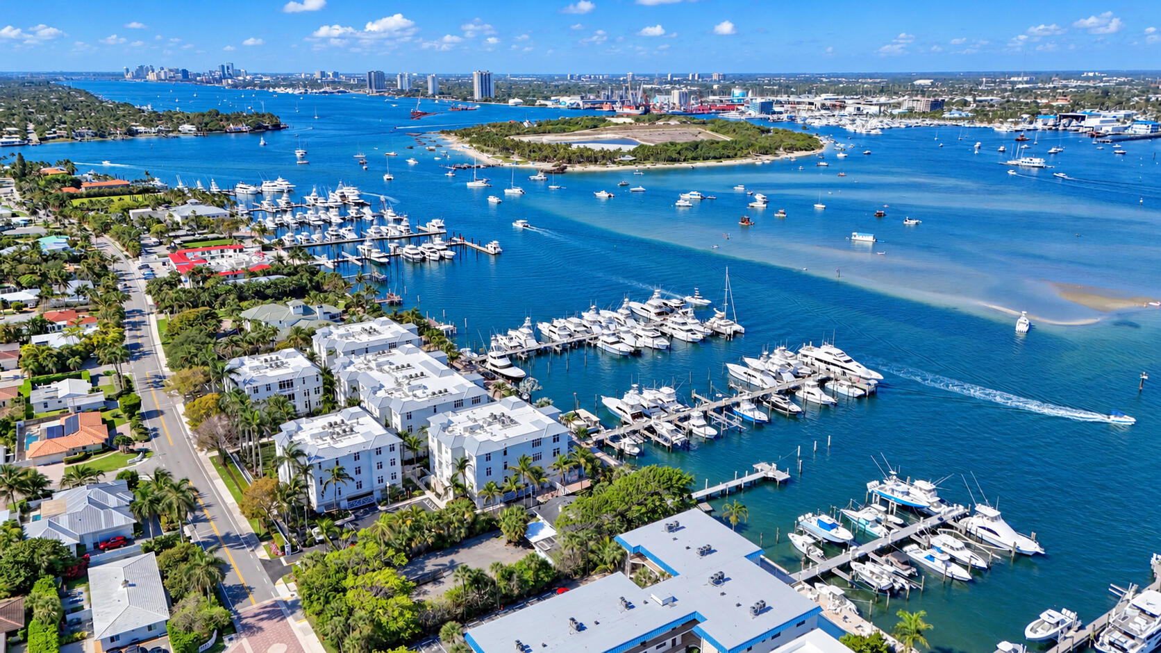 184 Lake #4102, Palm Beach Shores FL 33404