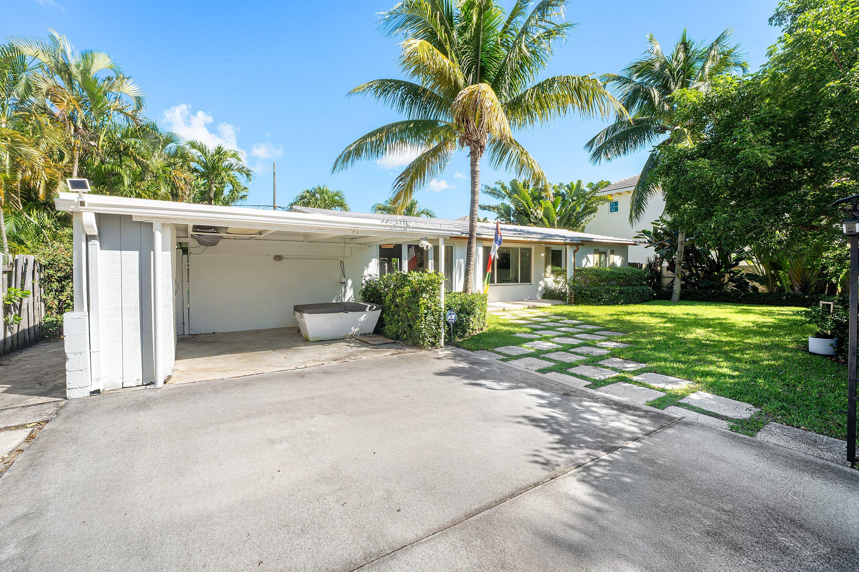 375 LINDA, West Palm Beach FL 33405