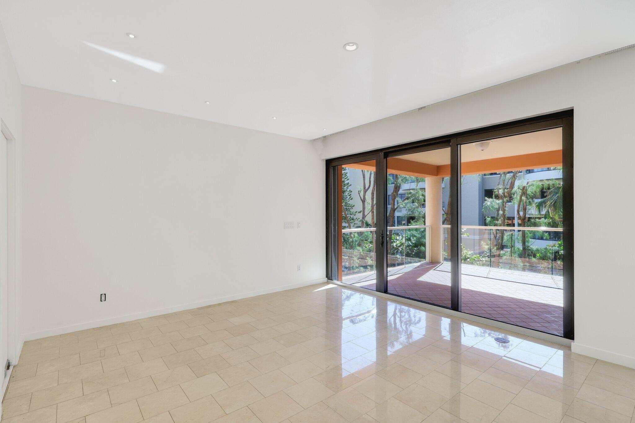 2 N BREAKERS #S32, Palm Beach FL 33480