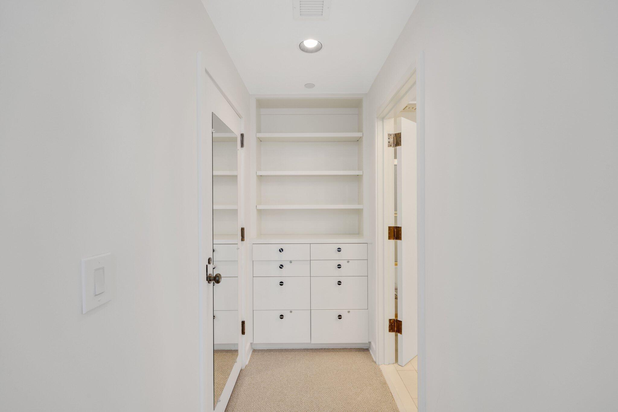 2 N BREAKERS #S32, Palm Beach FL 33480