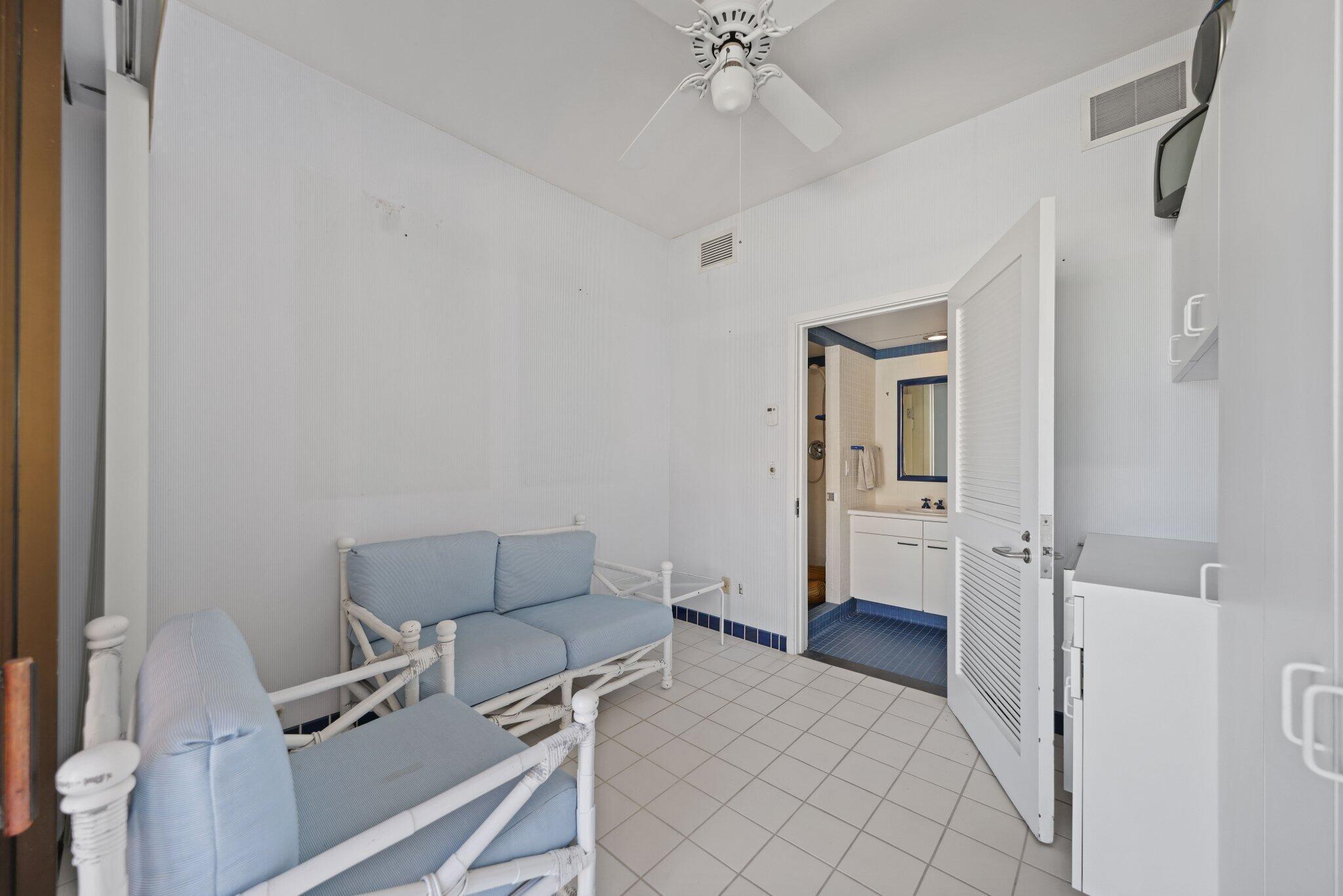 2 N BREAKERS #S32, Palm Beach FL 33480