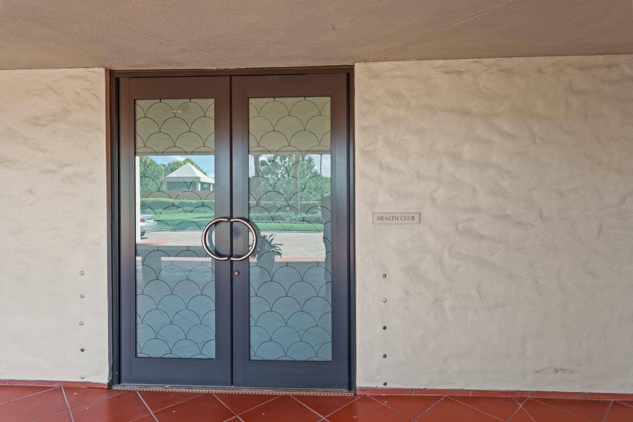 2 N BREAKERS #S32, Palm Beach FL 33480