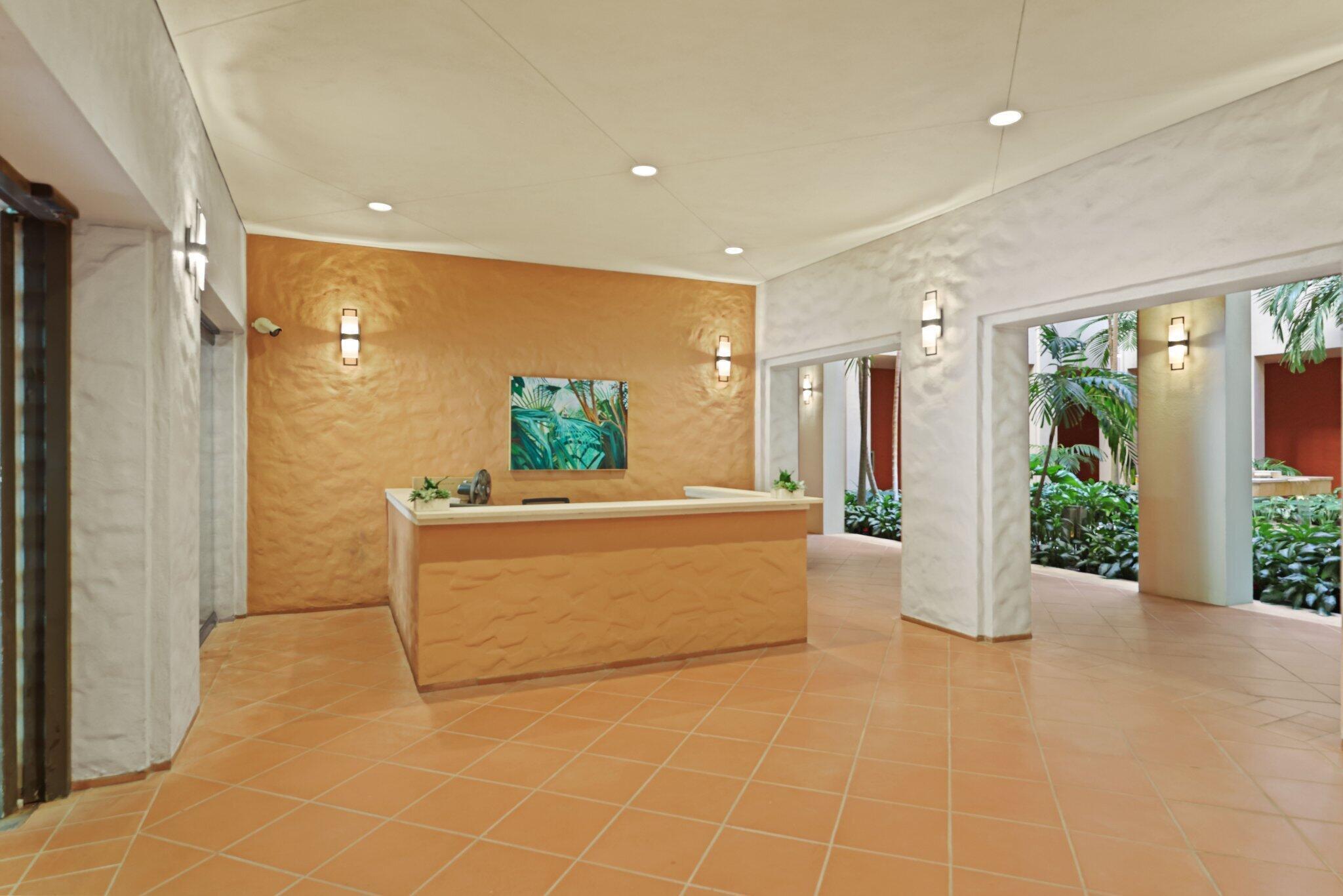 2 N BREAKERS #S32, Palm Beach FL 33480