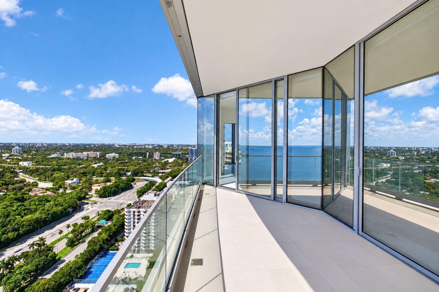 175 SE 25TH #2403, Miami FL 33129