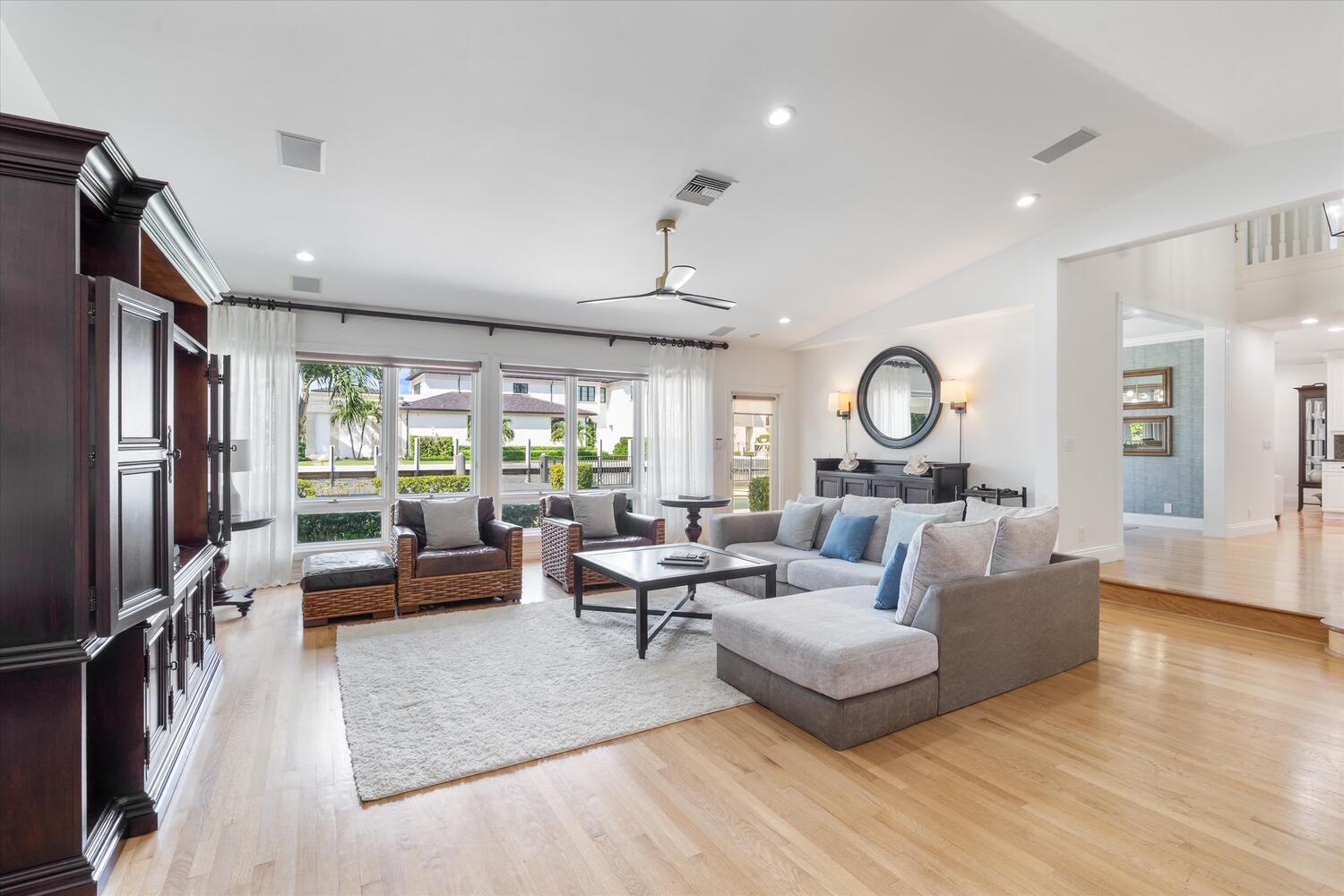 703 Royal Plaza, Fort Lauderdale FL 33301