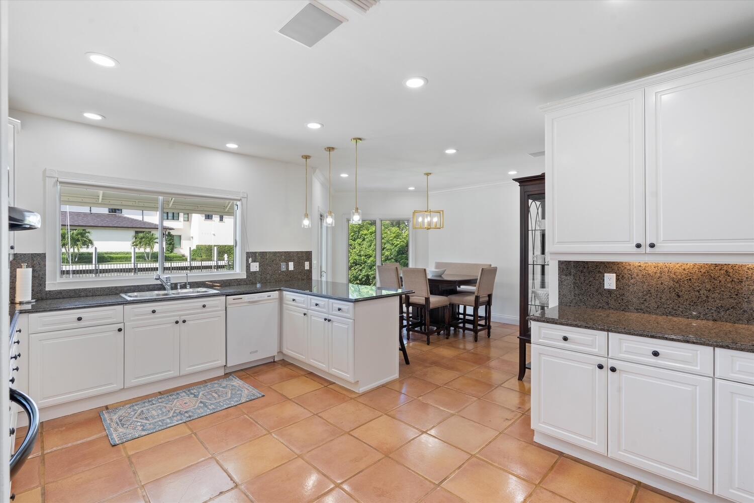 703 Royal Plaza, Fort Lauderdale FL 33301