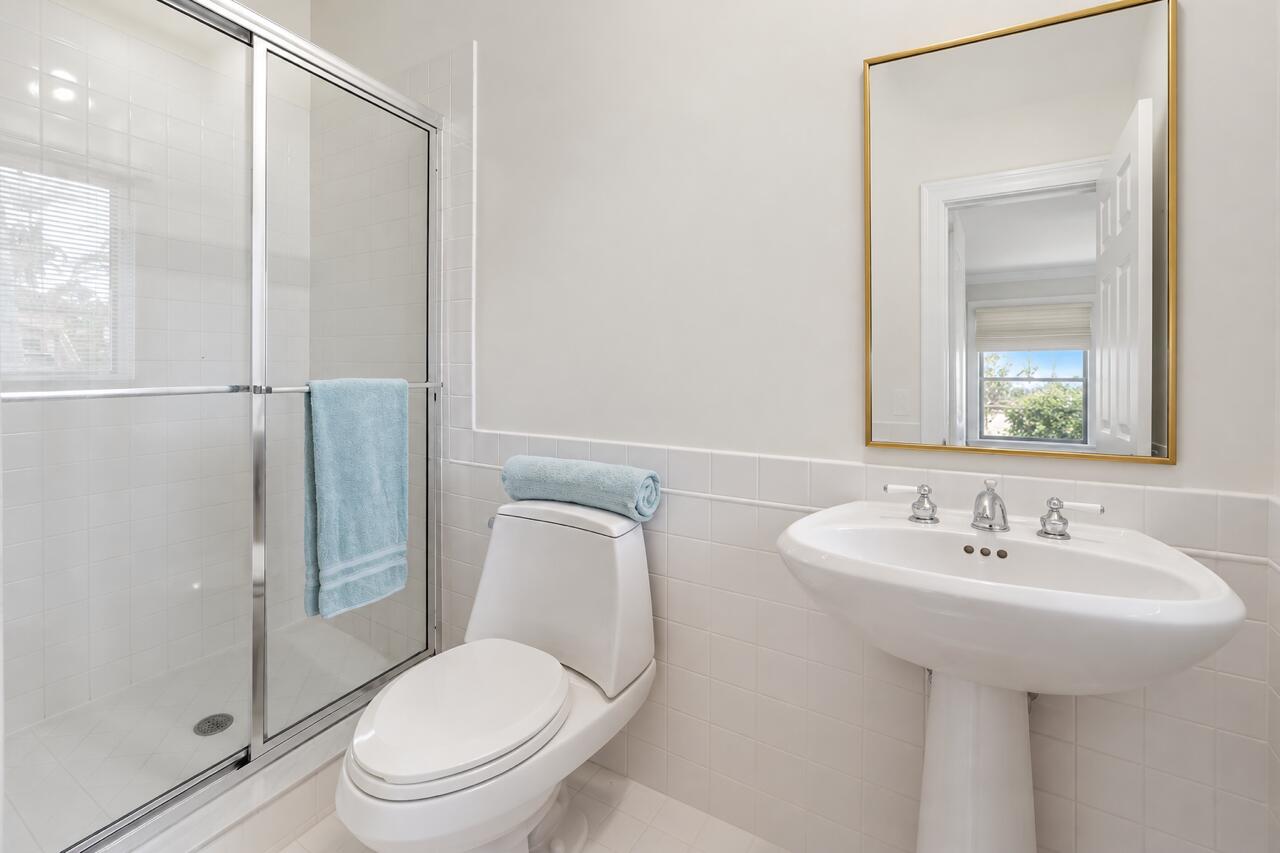 703 Royal Plaza, Fort Lauderdale FL 33301