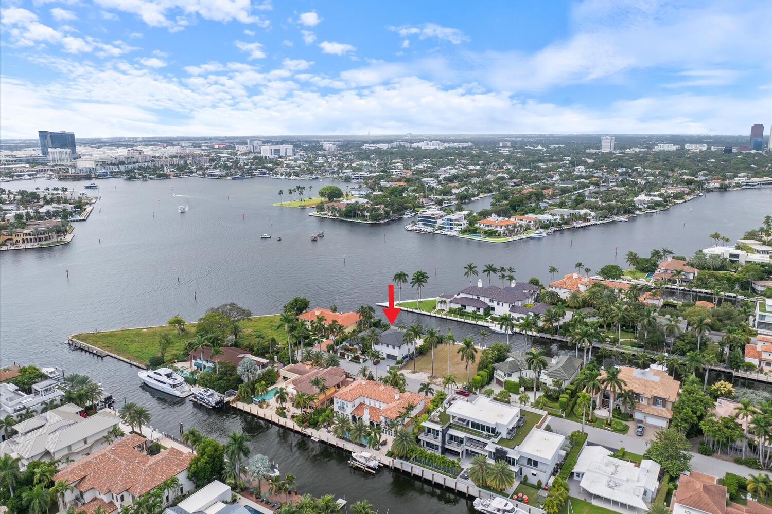 703 Royal Plaza, Fort Lauderdale FL 33301