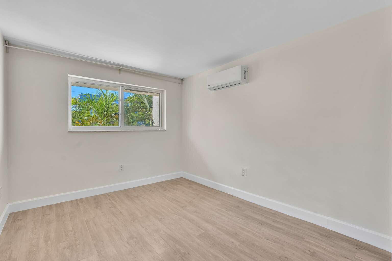 3819 NE 170TH #B-1, North Miami Beach FL 33160