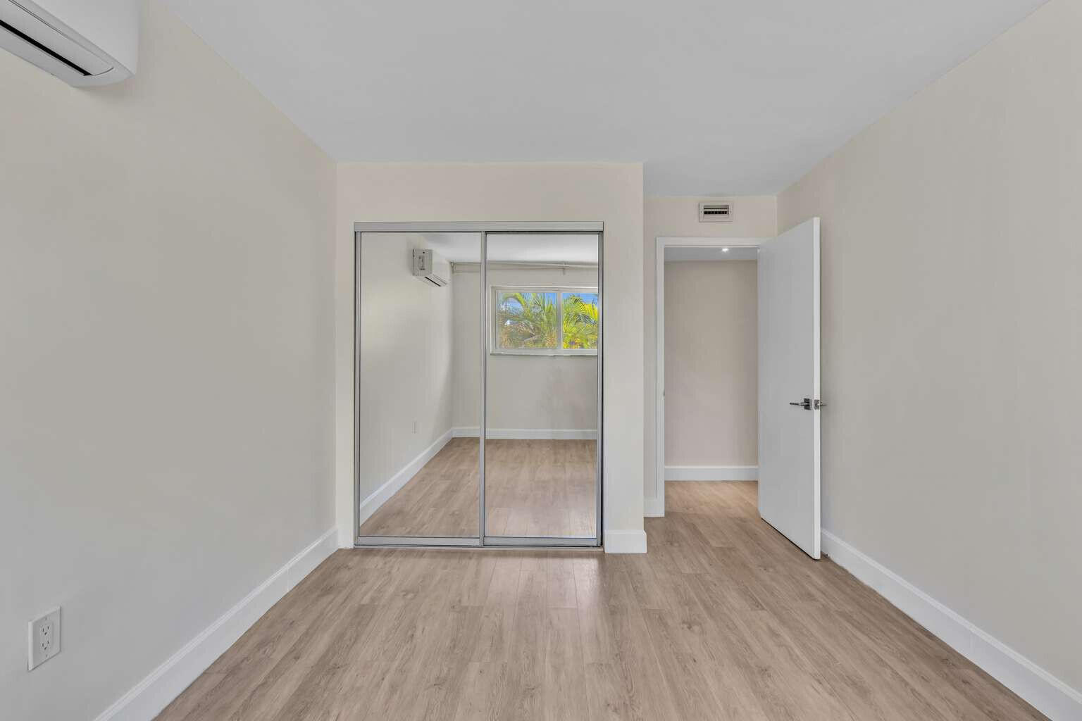 3819 NE 170TH #B-1, North Miami Beach FL 33160