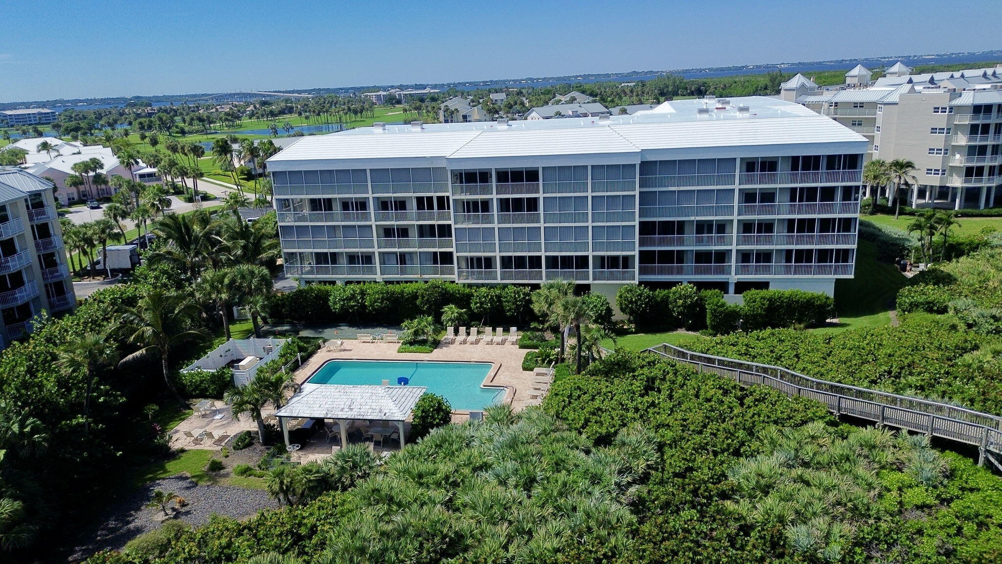 529 NE Plantation #105, Stuart FL 34996