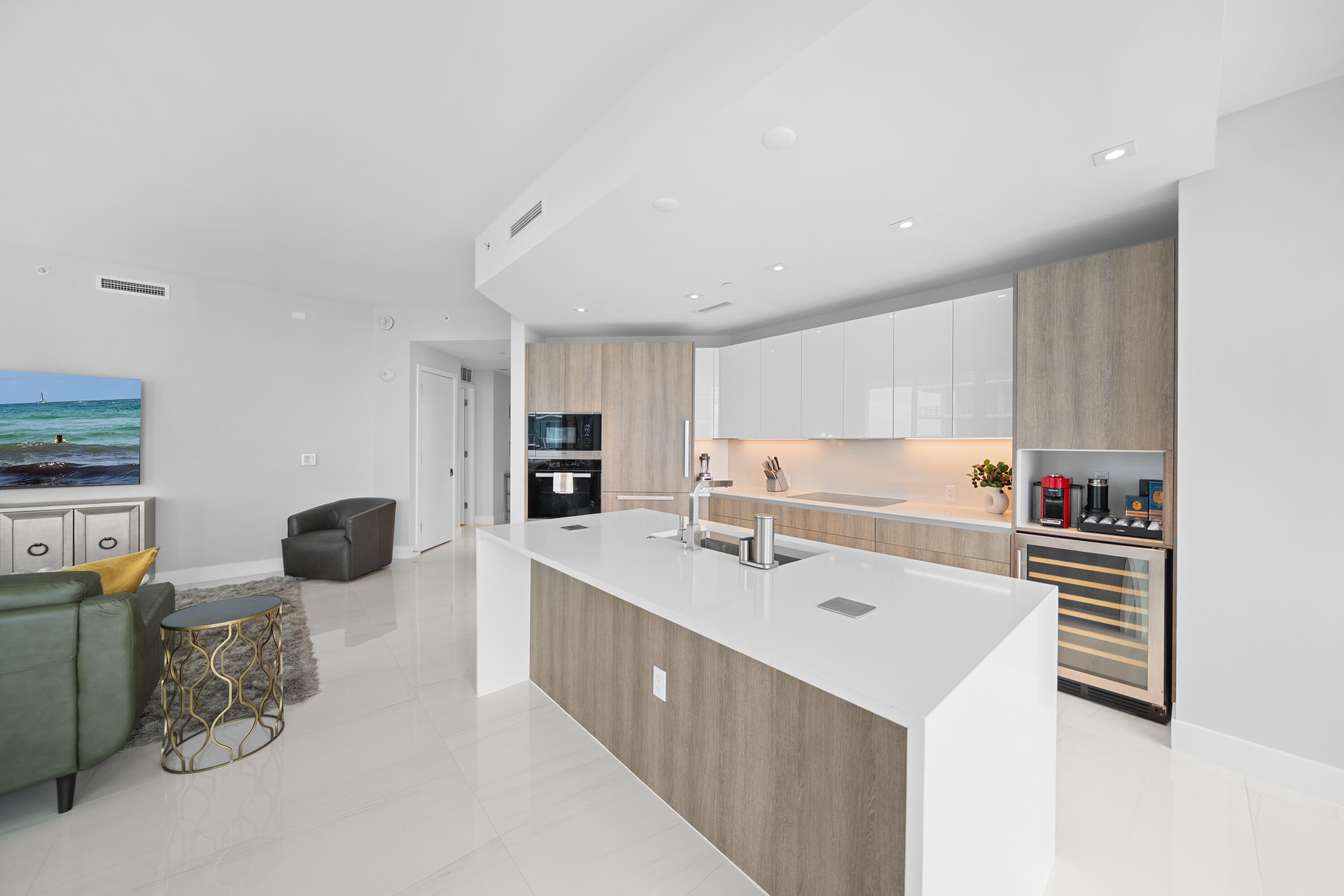 3100 N OCEAN #H-1608, Singer Island FL 33404