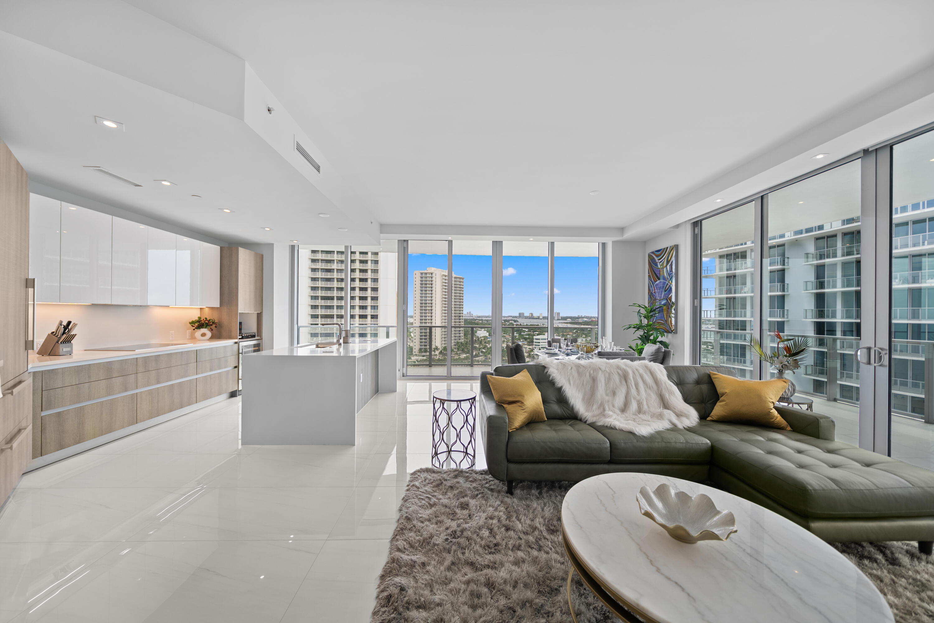 3100 N OCEAN #H-1608, Singer Island FL 33404