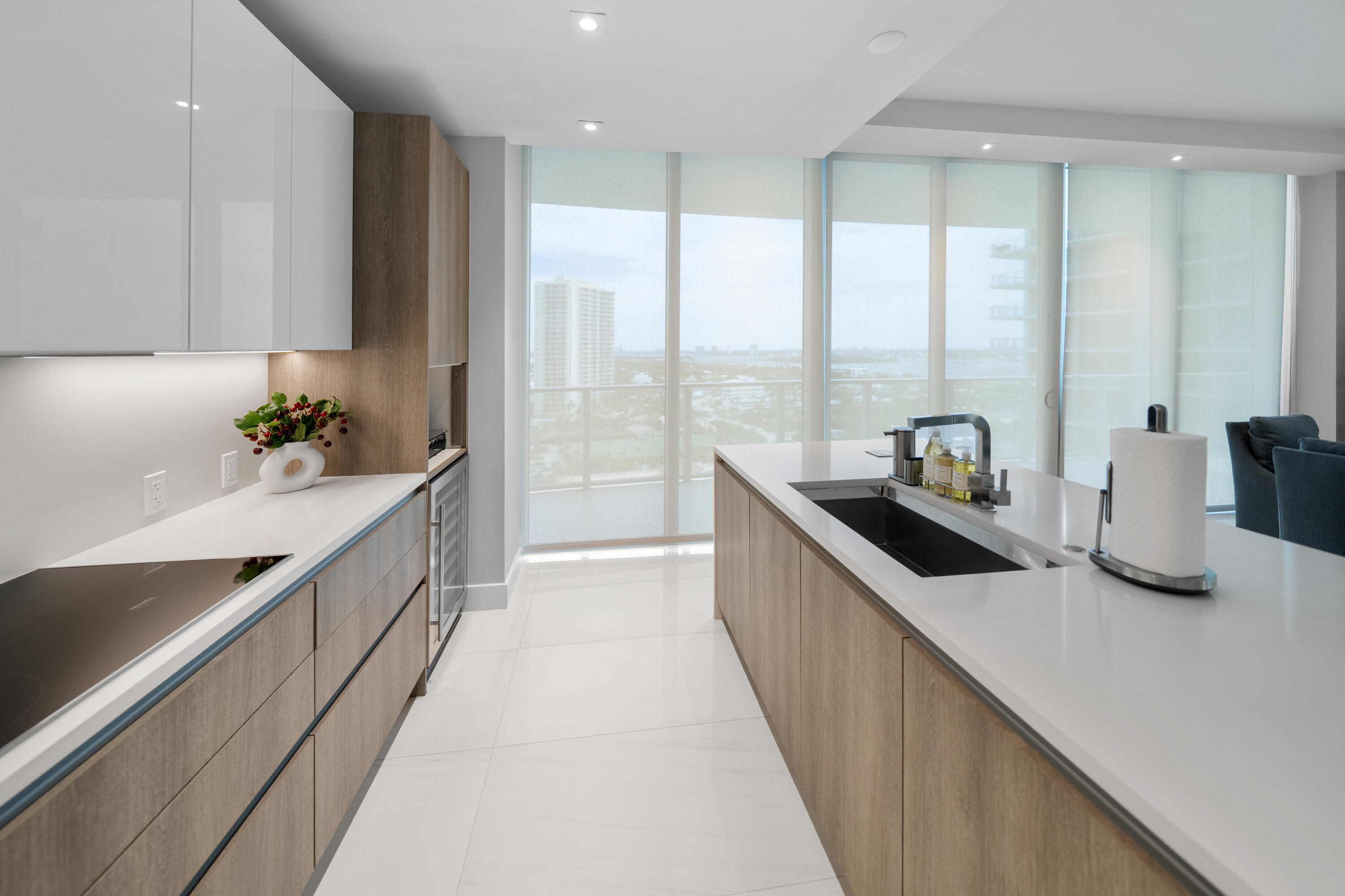 3100 N OCEAN #H-1608, Singer Island FL 33404