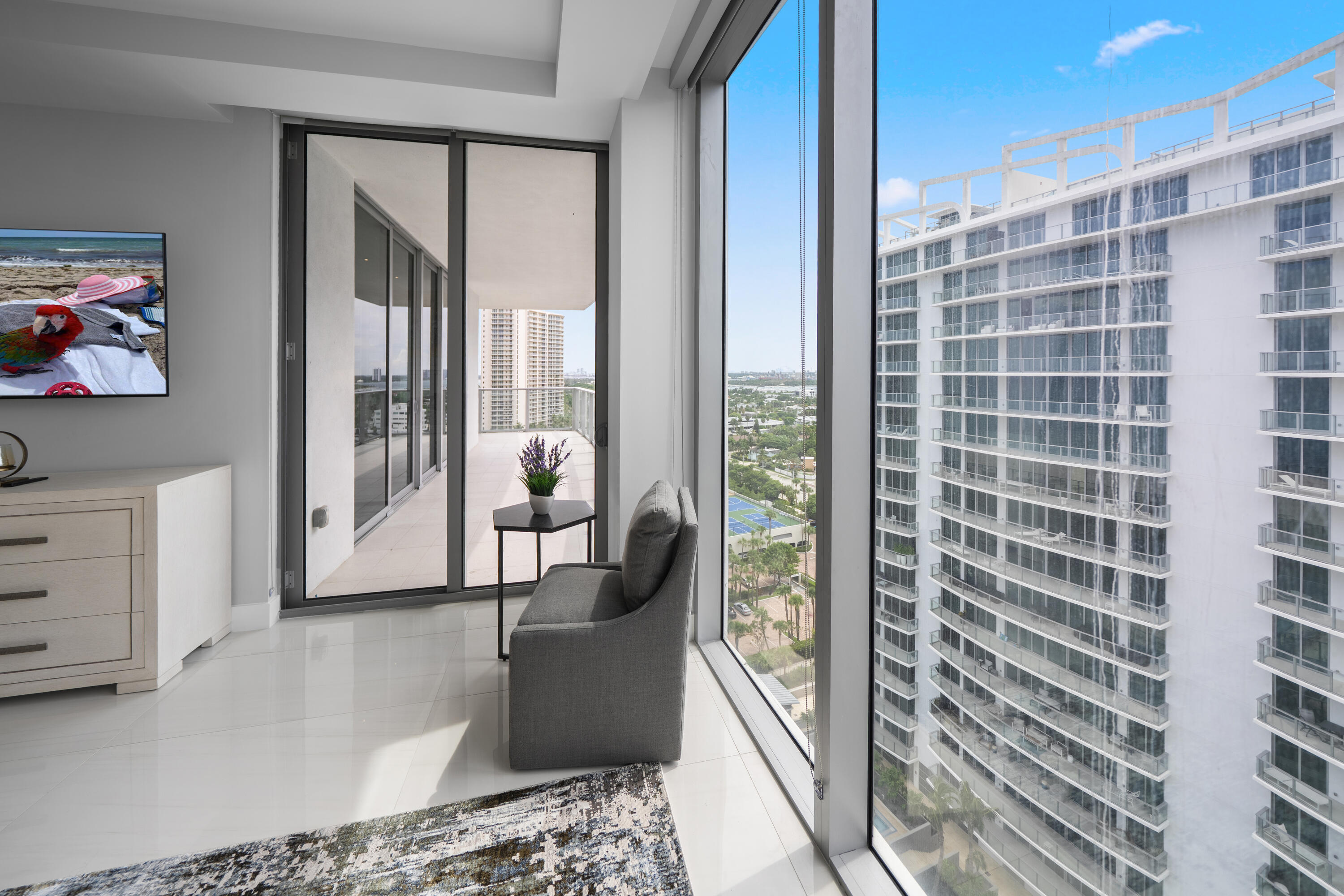3100 N OCEAN #H-1608, Singer Island FL 33404