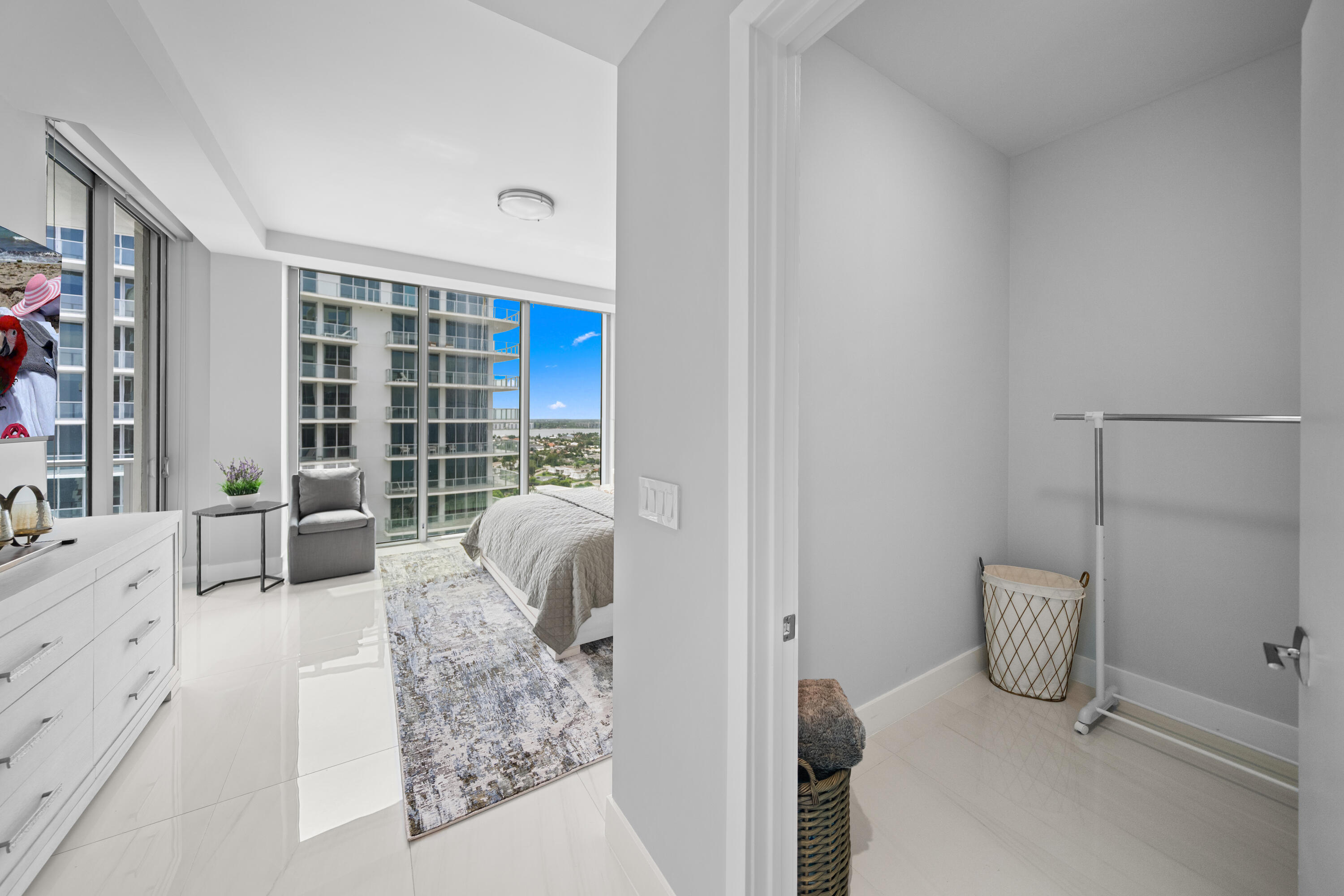 3100 N OCEAN #H-1608, Singer Island FL 33404