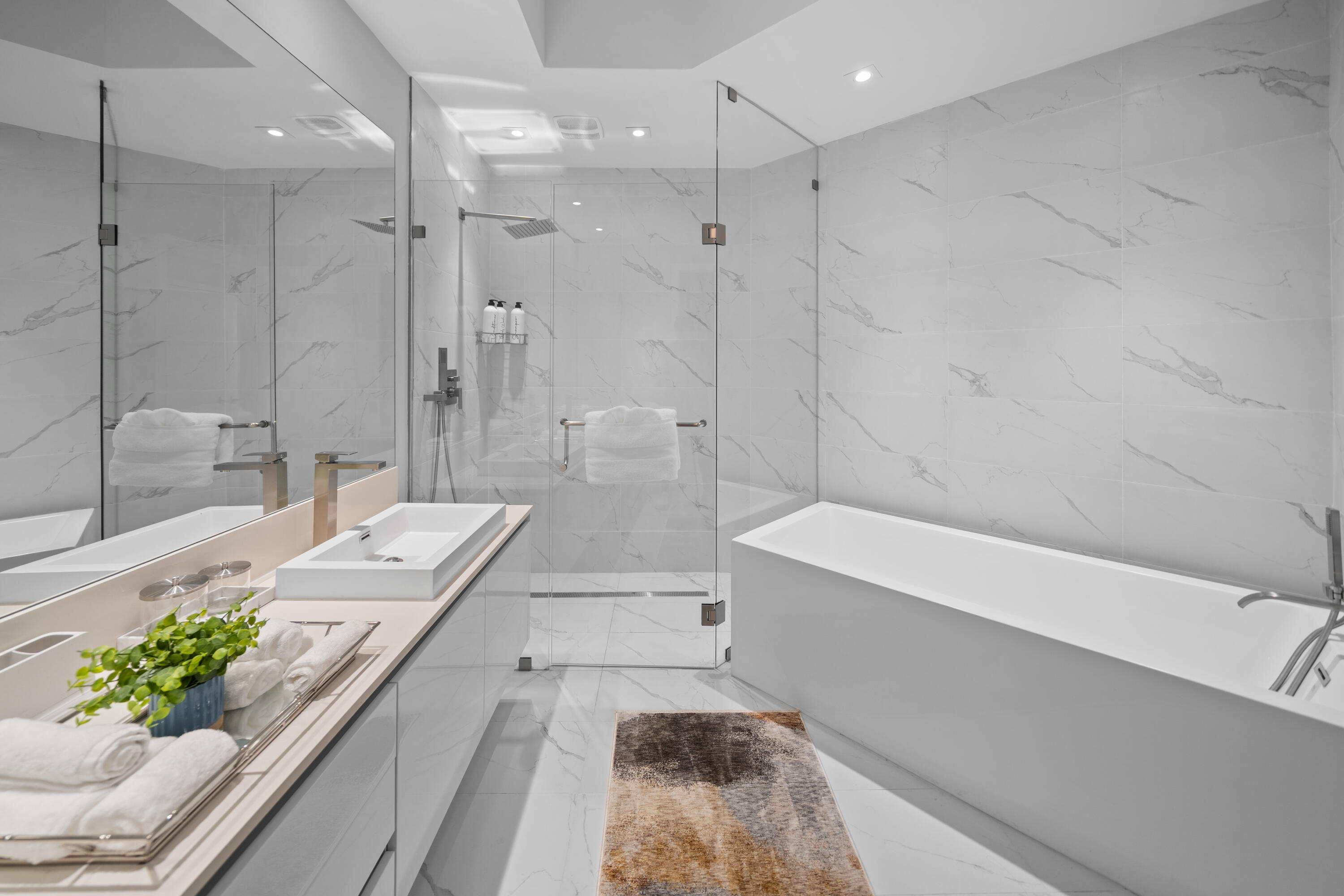 3100 N OCEAN #H-1608, Singer Island FL 33404