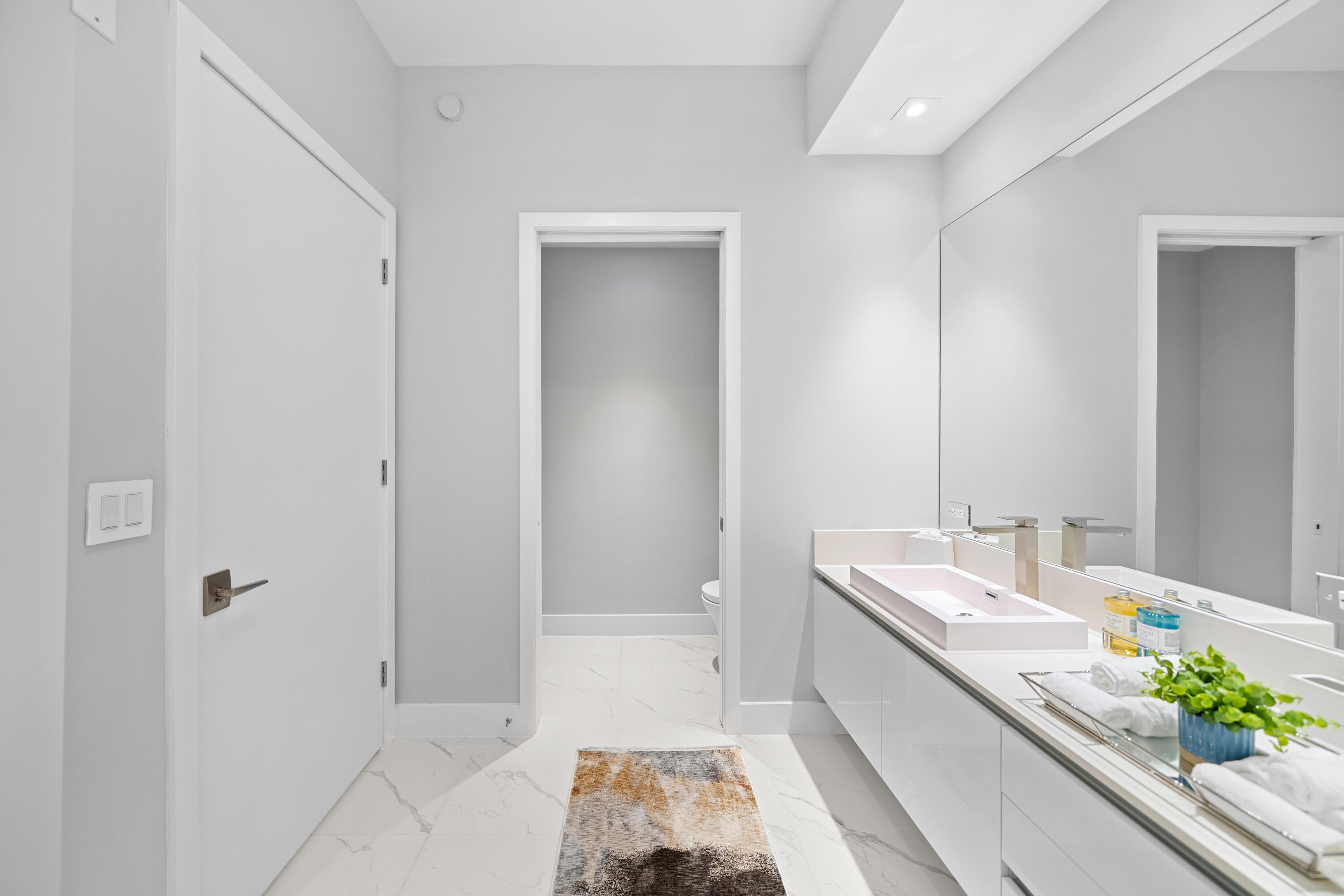 3100 N OCEAN #H-1608, Singer Island FL 33404