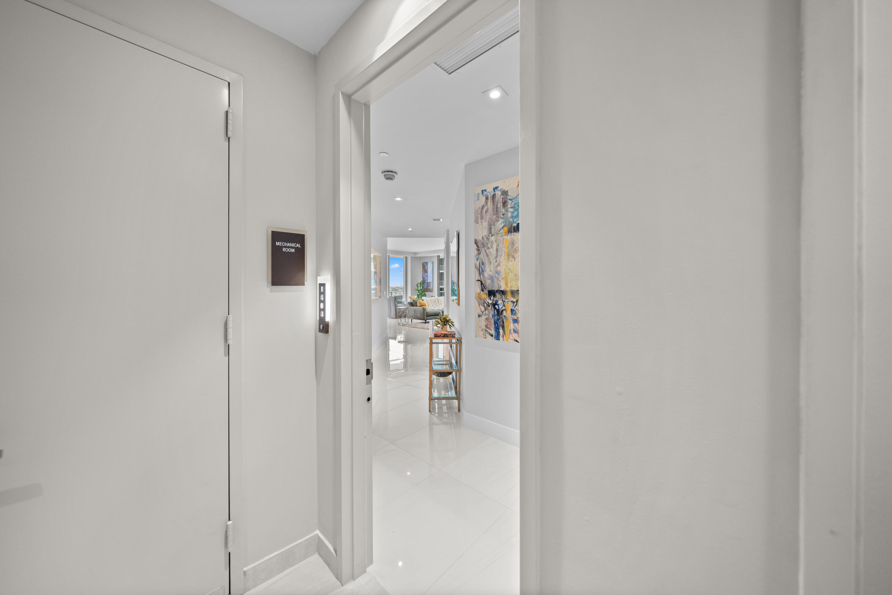 3100 N OCEAN #H-1608, Singer Island FL 33404