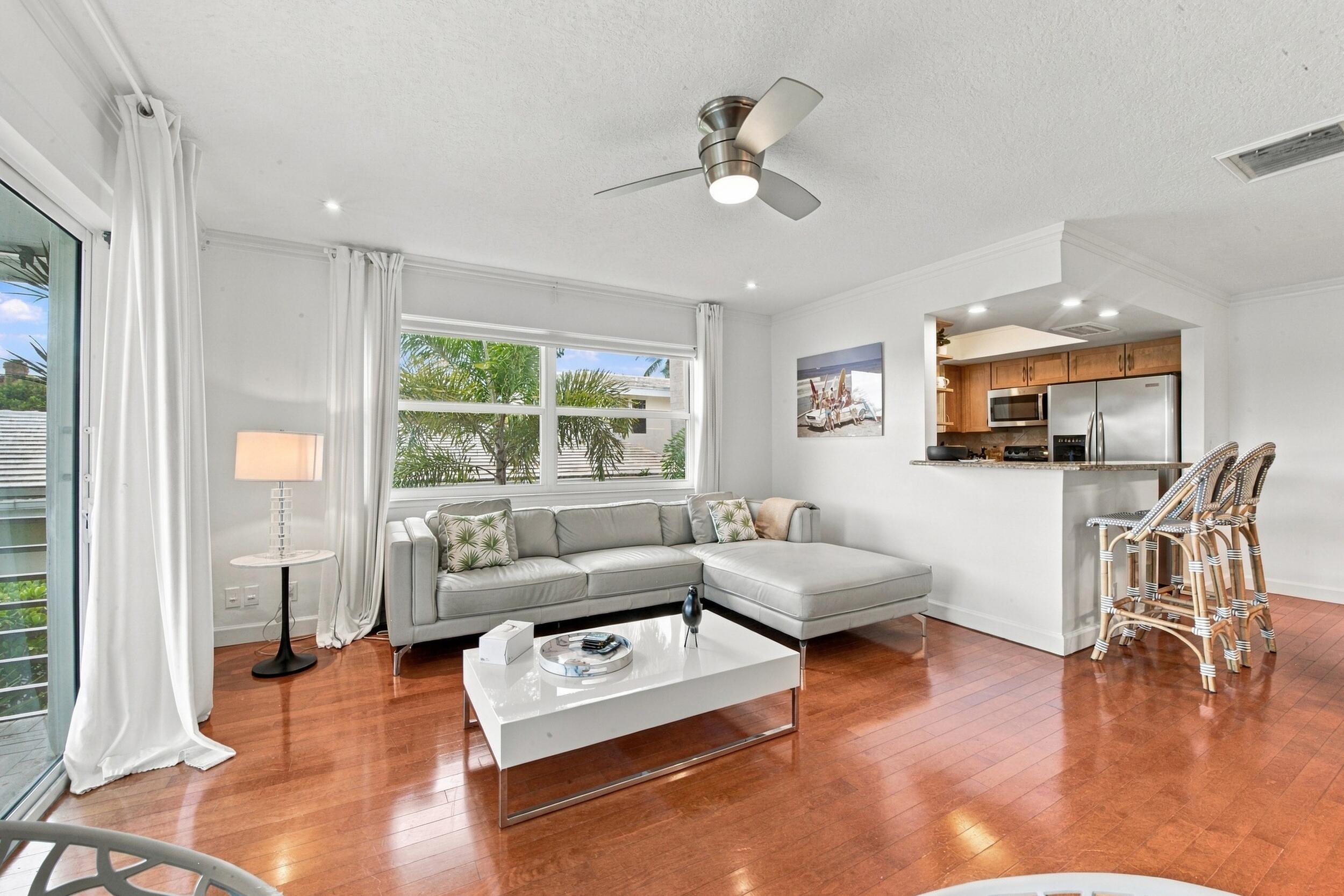 4812 NE 23RD #10, Fort Lauderdale FL 33308