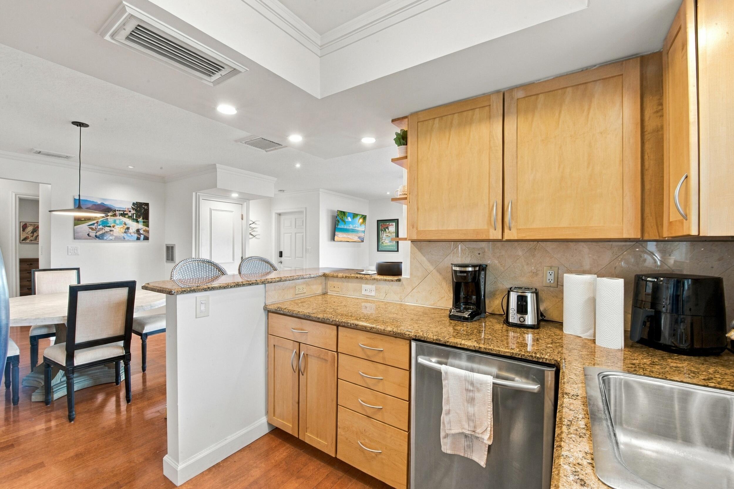 4812 NE 23RD #10, Fort Lauderdale FL 33308