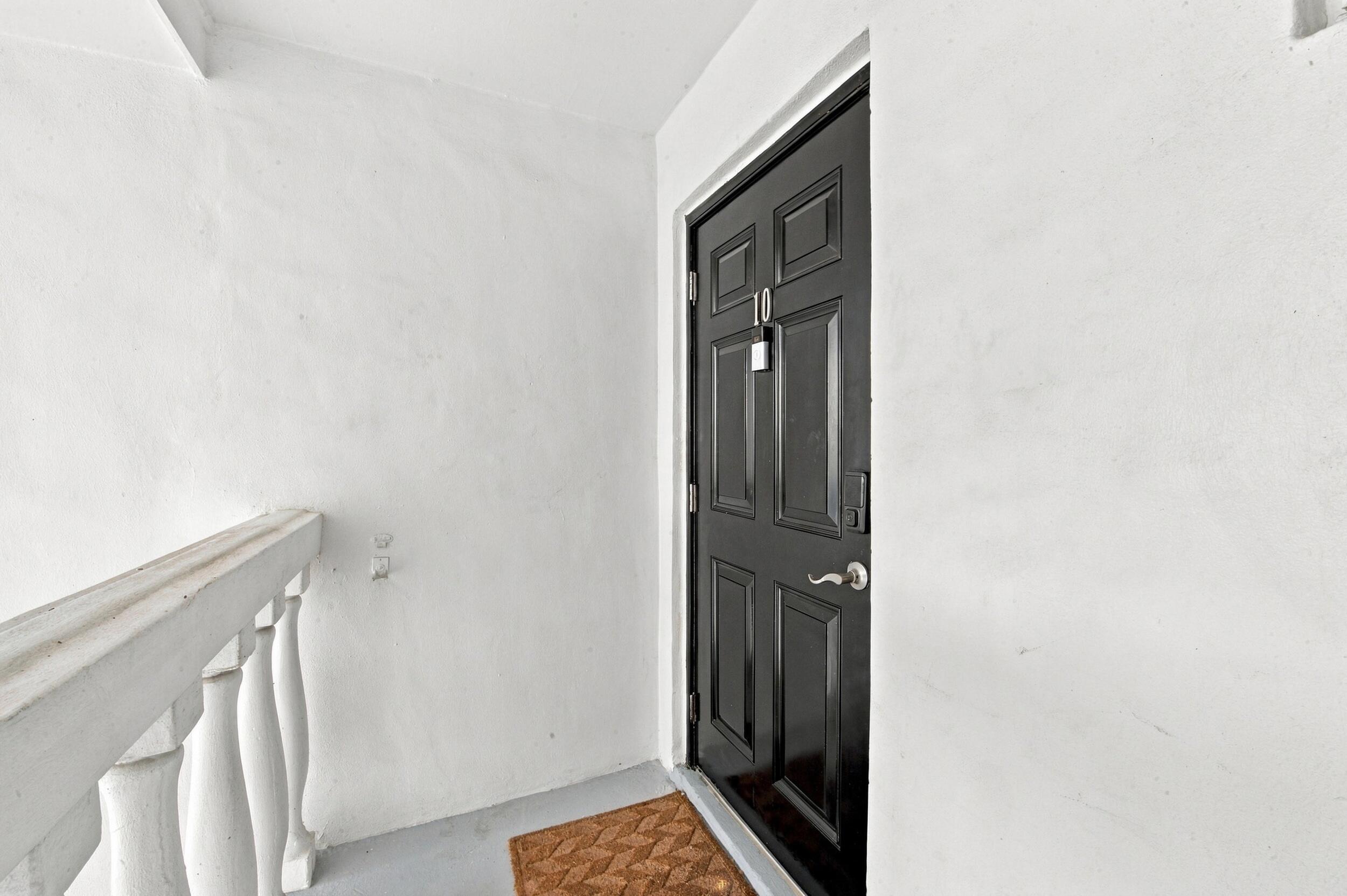 4812 NE 23RD #10, Fort Lauderdale FL 33308