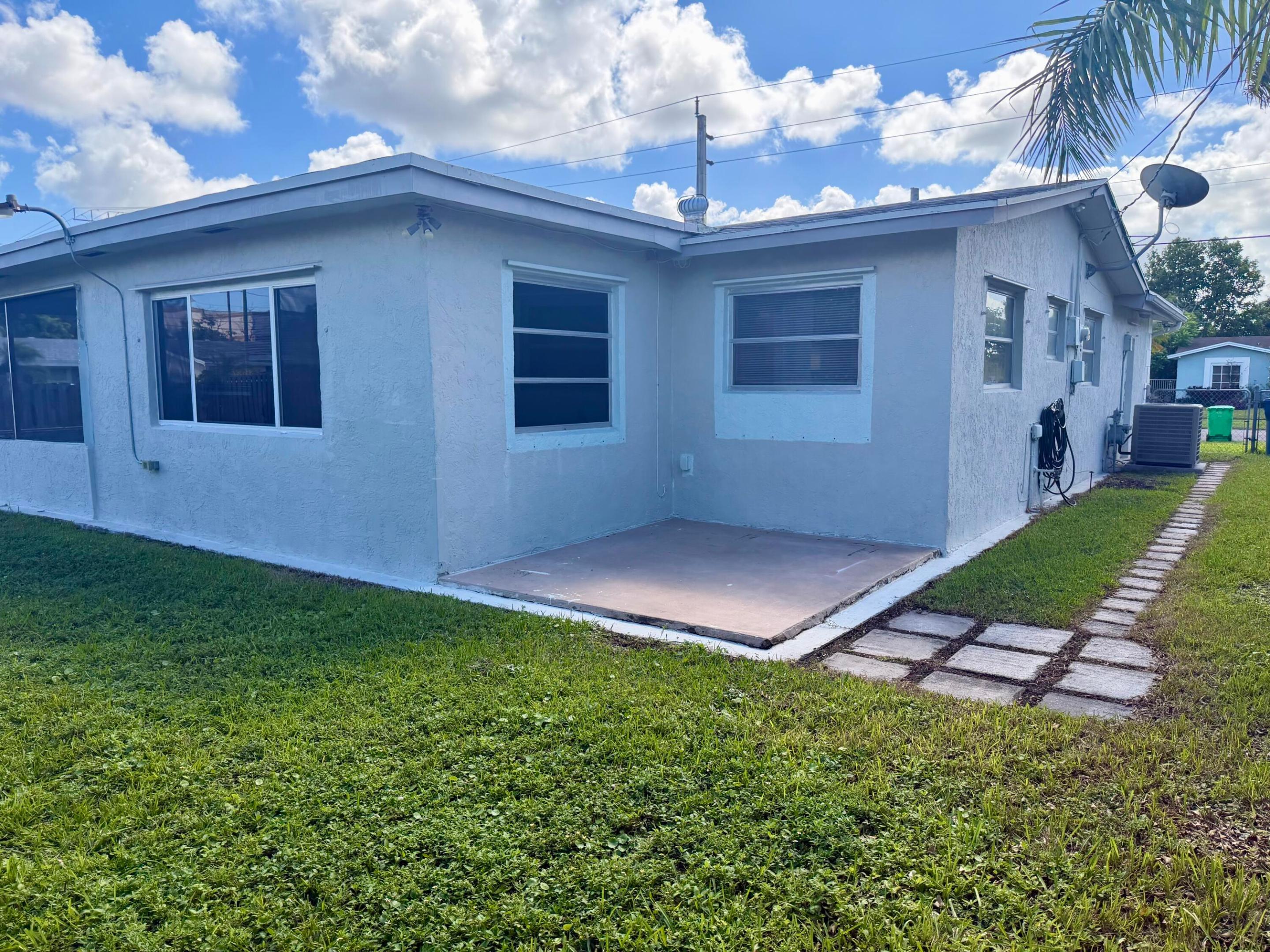8361 NW 27th, Sunrise FL 33322